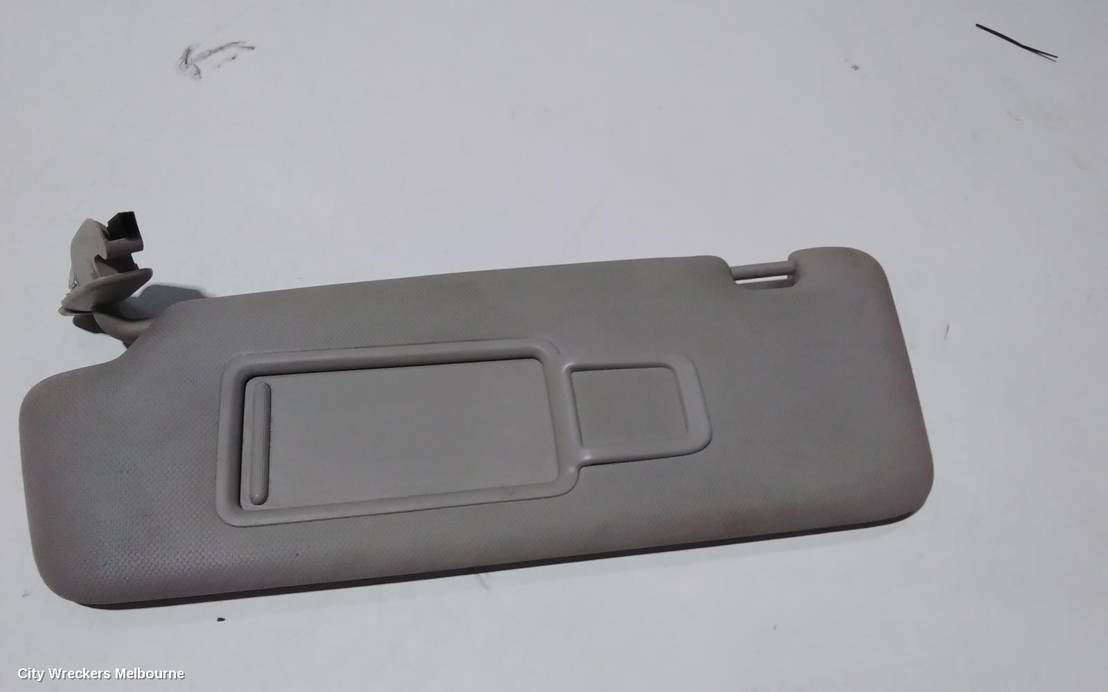 AUDI Q5 SUNVISOR, 8R, LH SIDE, 03/2009 - 01/2017 - Image 2