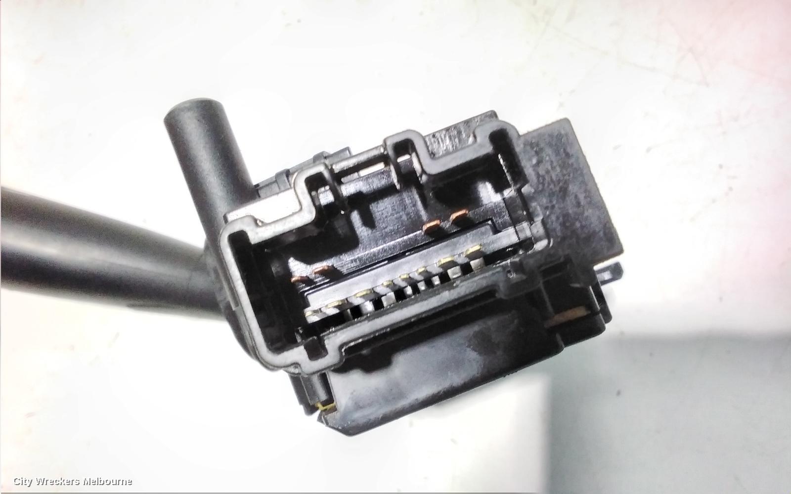 TOYOTA HIACE COMBINATION SWITCH, FLASHER SWITCH, TRH/KDH, 03/2005 - 01/2014 - Image 3