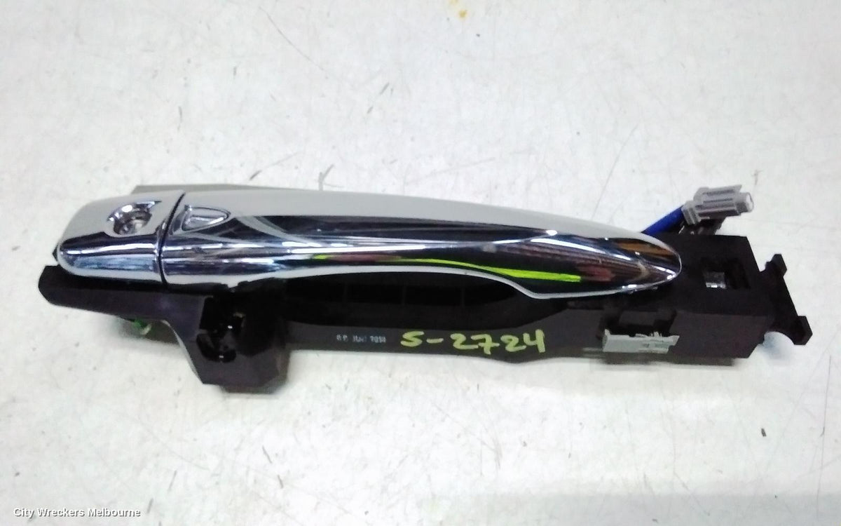 MERCEDES X CLASS DOOR HANDLE, X470, RH FRONT, OUTER, 02/2018 - 06/2020 - Image 2