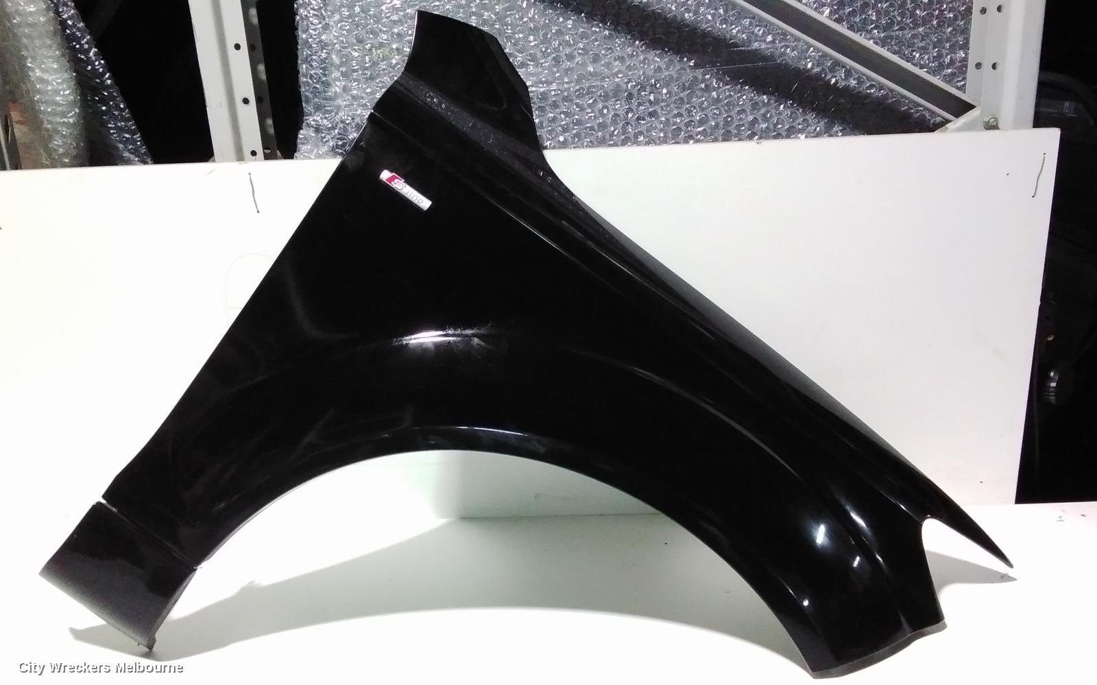 AUDI Q7 RIGHT GUARD, 4L, 09/2006 - 08/2015 - Image 3