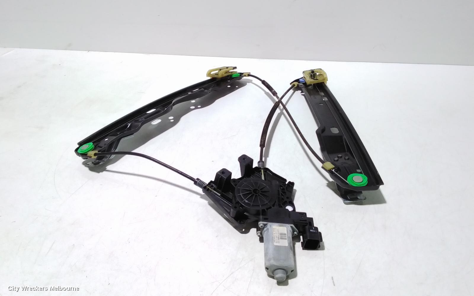 LAND ROVER RANGEROVER EVOQUE LEFT FRONT WINDOW REG/MOTOR, DOOR REG ASSY (REG AND MOTOR), 5DR, L538, 11/2011 - 01/2019 - Image 1