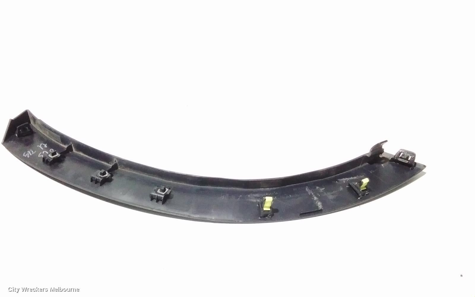 HONDA CRV WHEEL ARCH FLARE, LH REAR, RW, 05/2017 ONWARDS - Image 3