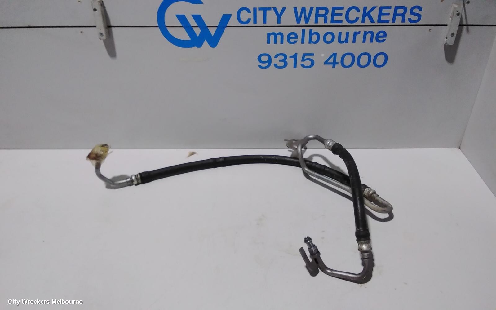 VOLKSWAGEN TRANSPORTER POWER STEER HOSE, T5 MY10 03/2010 - 06/2015 - Image 2