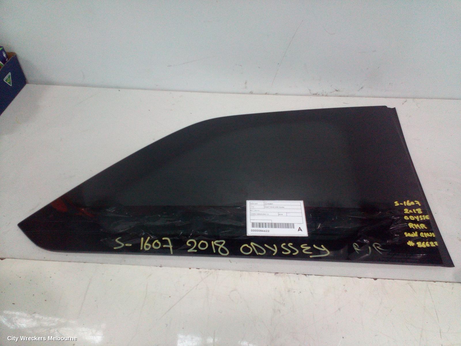 HONDA ODYSSEY RIGHT REAR SIDE GLASS, RC1, 02/2014 - 03/2022 - Image 2