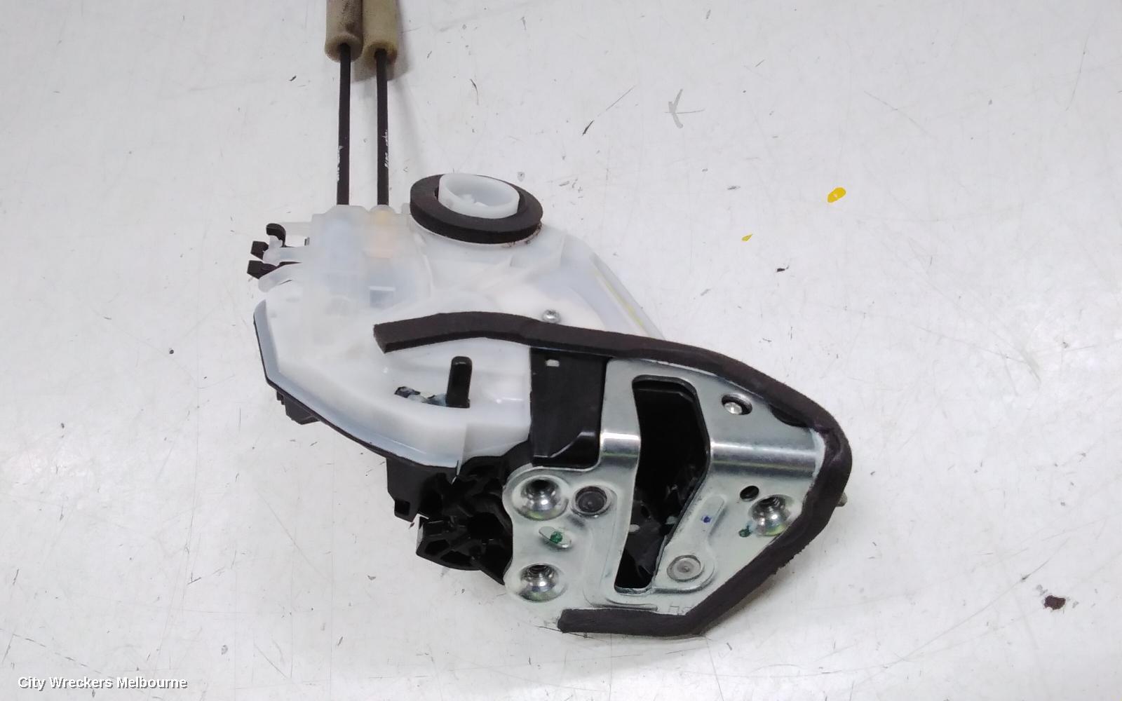 TOYOTA KLUGER DOOR/BOOT/GATE LOCK, RIGHT REAR DOOR LOCK, XU70 SERIES, 03/2021 ONWARDS - Image 3