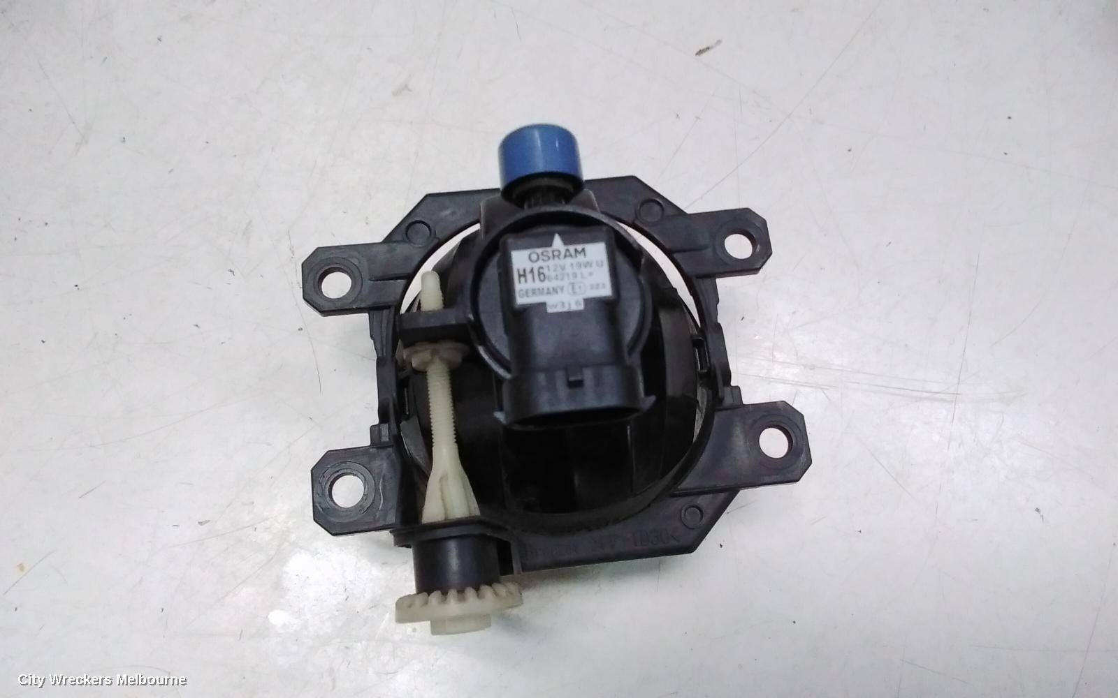 SUBARU FORESTER RIGHT INDICATOR/FOG/SIDE, BUMPER FOGLAMP, SJ, SINGLE BULB (IN CENTRE OF FOGLIGHT HOUSING), 12/2012 - 08/2018 - Image 3
