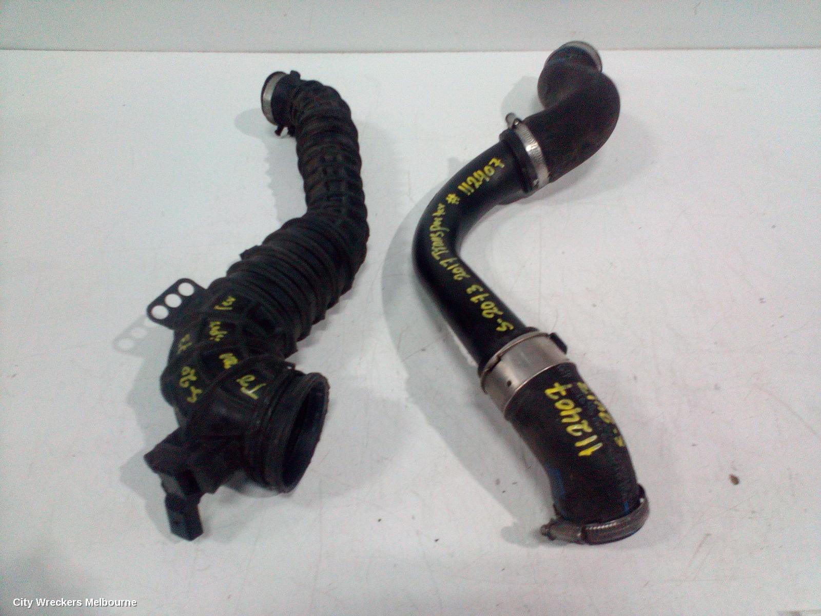 VOLKSWAGEN TRANSPORTER, T6, 07/2015 - 08/2024, TURBO HOSE: 112407 - Image 2