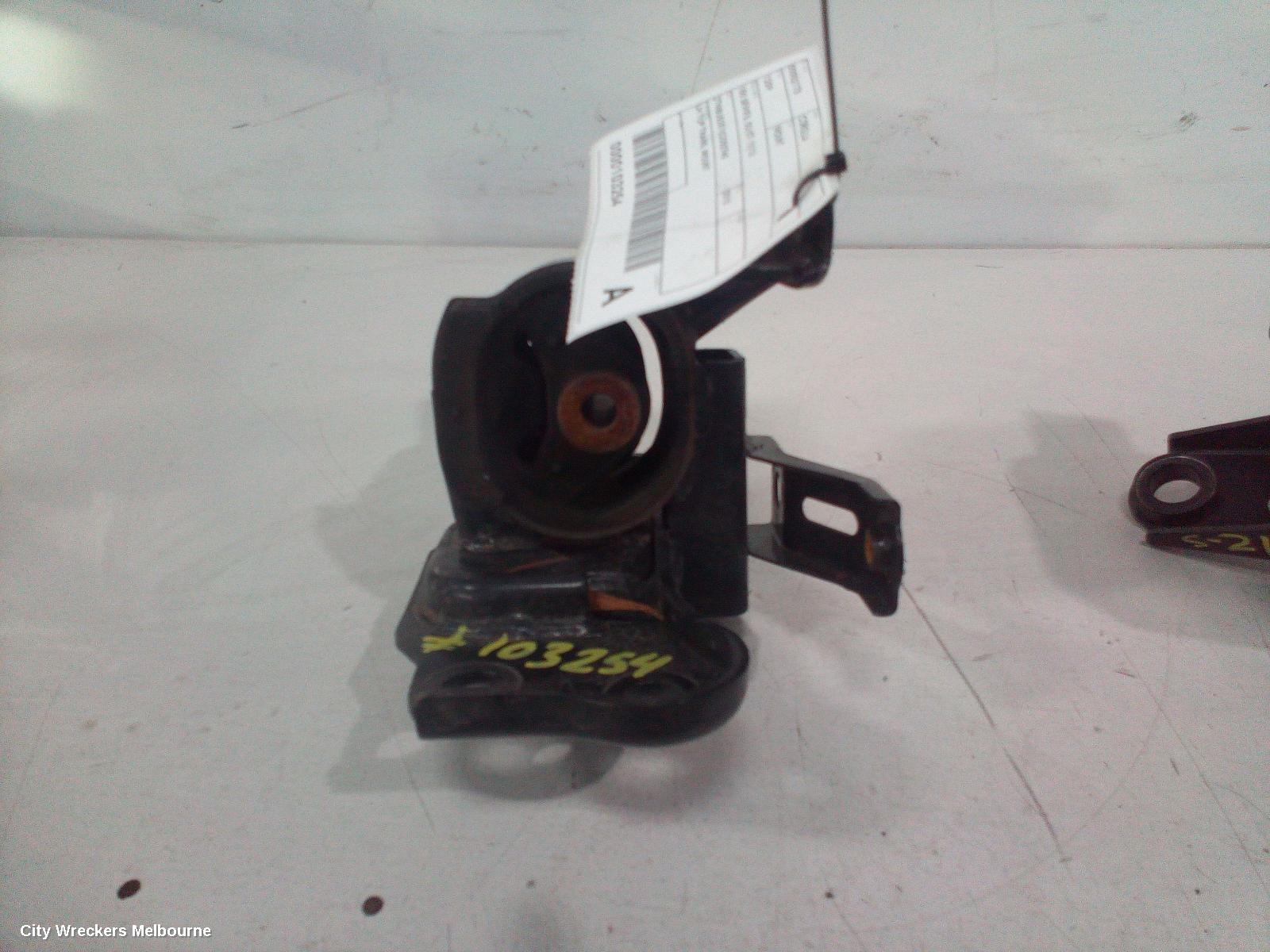 TOYOTA COROLLA MOUNT, 150 SERIES, 03/2007 - 12/2013 - Image 2
