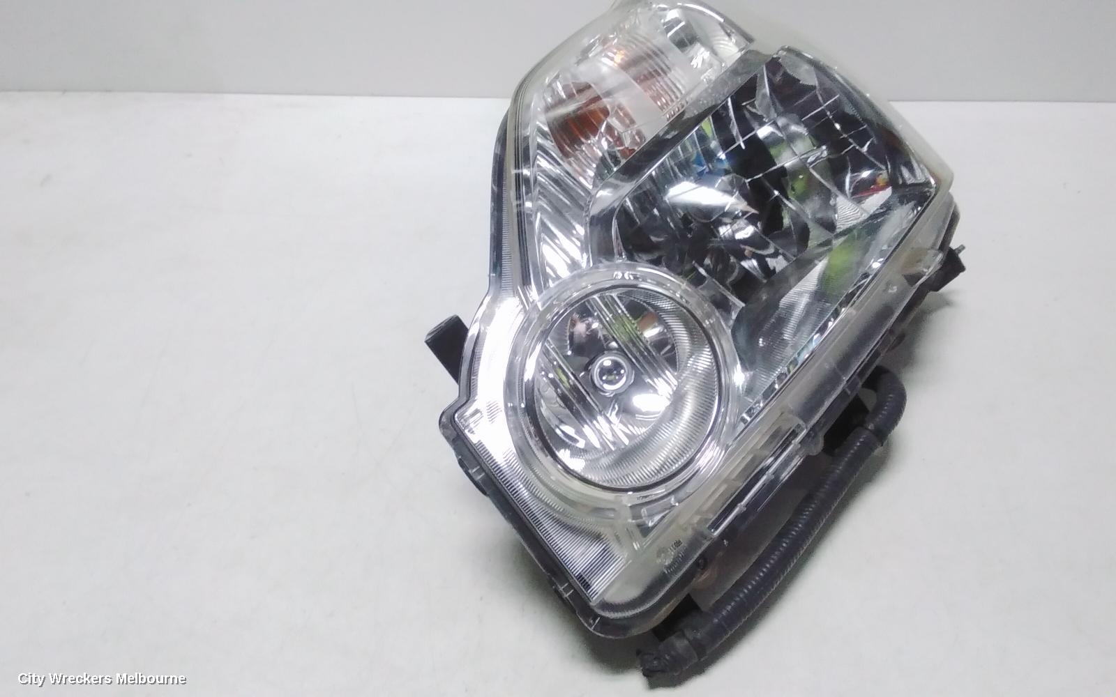 NISSAN XTRAIL LEFT HEADLAMP, T31, HALOGEN TYPE, ST/ST-L/TS, 09/2007 - 06/2010 - Image 3