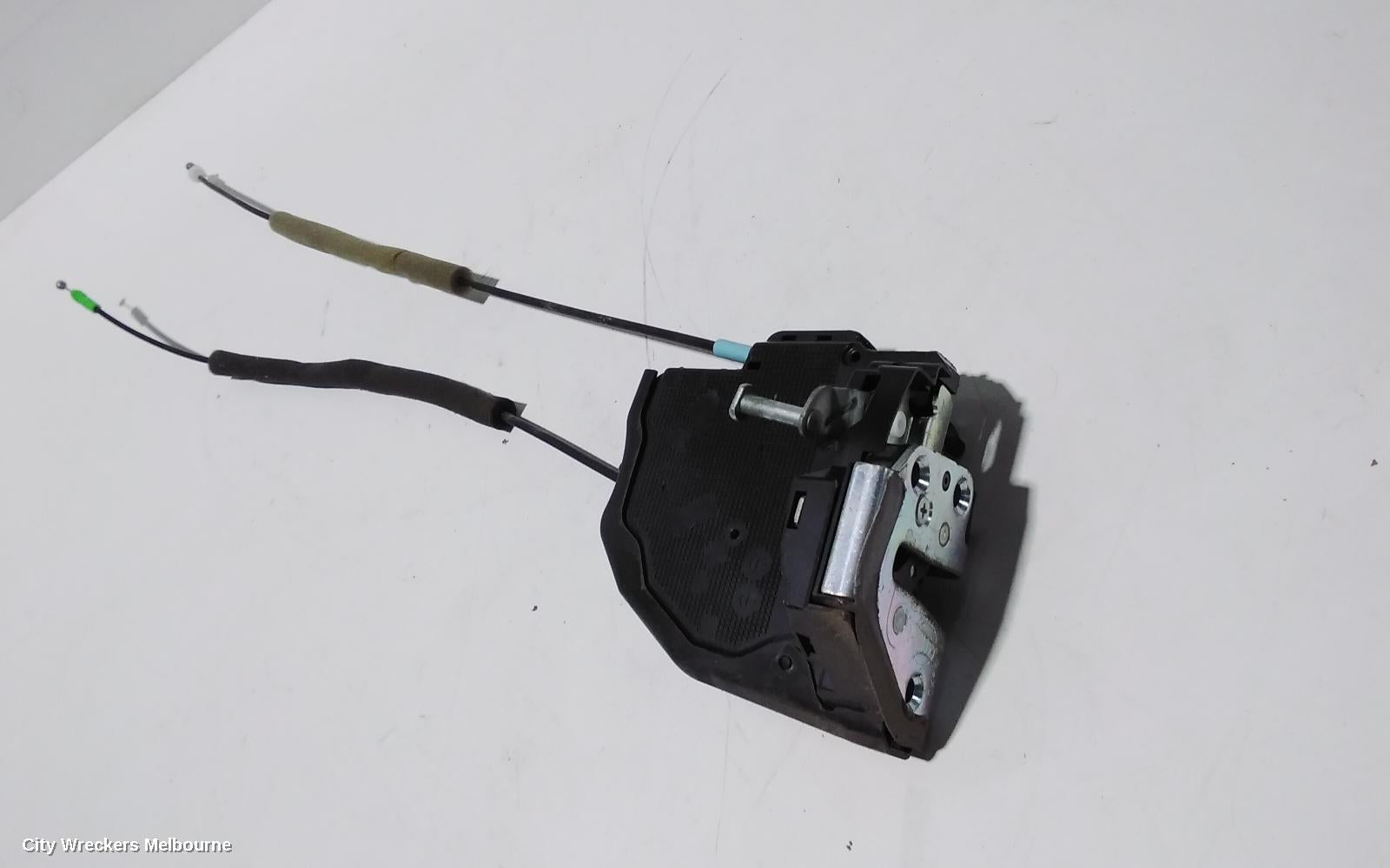 TOYOTA KLUGER DOOR/BOOT/GATE LOCK, RIGHT REAR DOOR LOCK, GSU40-GSU45, 05/2007 - 06/2010 - Image 3