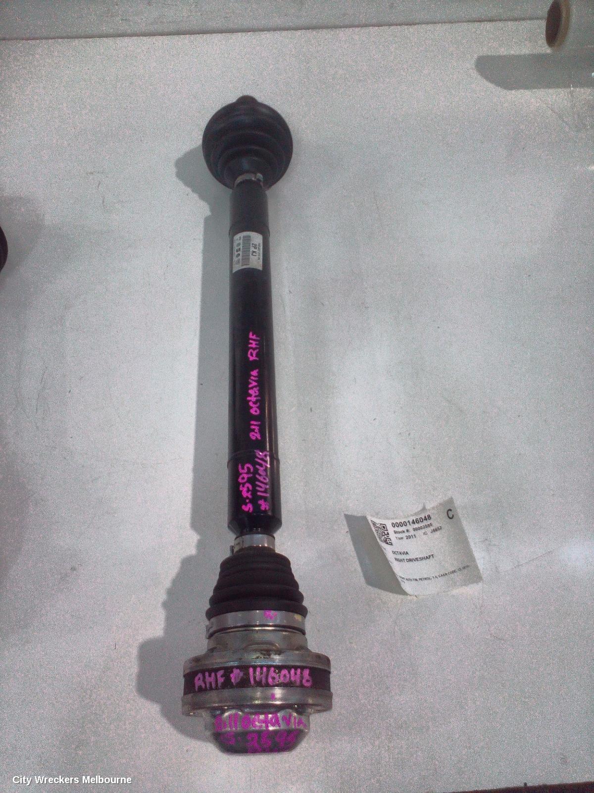 SKODA OCTAVIA RIGHT DRIVESHAFT, FRONT, AUTO T/M, PETROL, 1.4, CAXA CODE, 1Z, 08/2010 - 10/2013 - Image 2