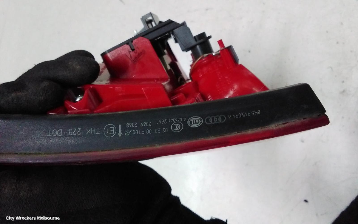 AUDI A4 REAR GARNISH, BOOTLID LAMP (RH SIDE), B8 8K (A4/S4), LED TYPE, 02/2008 - 06/2012 - Image 3