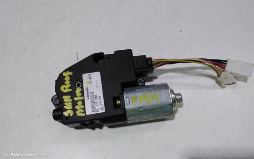 ALFA ROMEO 159 SUNROOF MOTOR, 06/2006 - 01/2012 - Image 2
