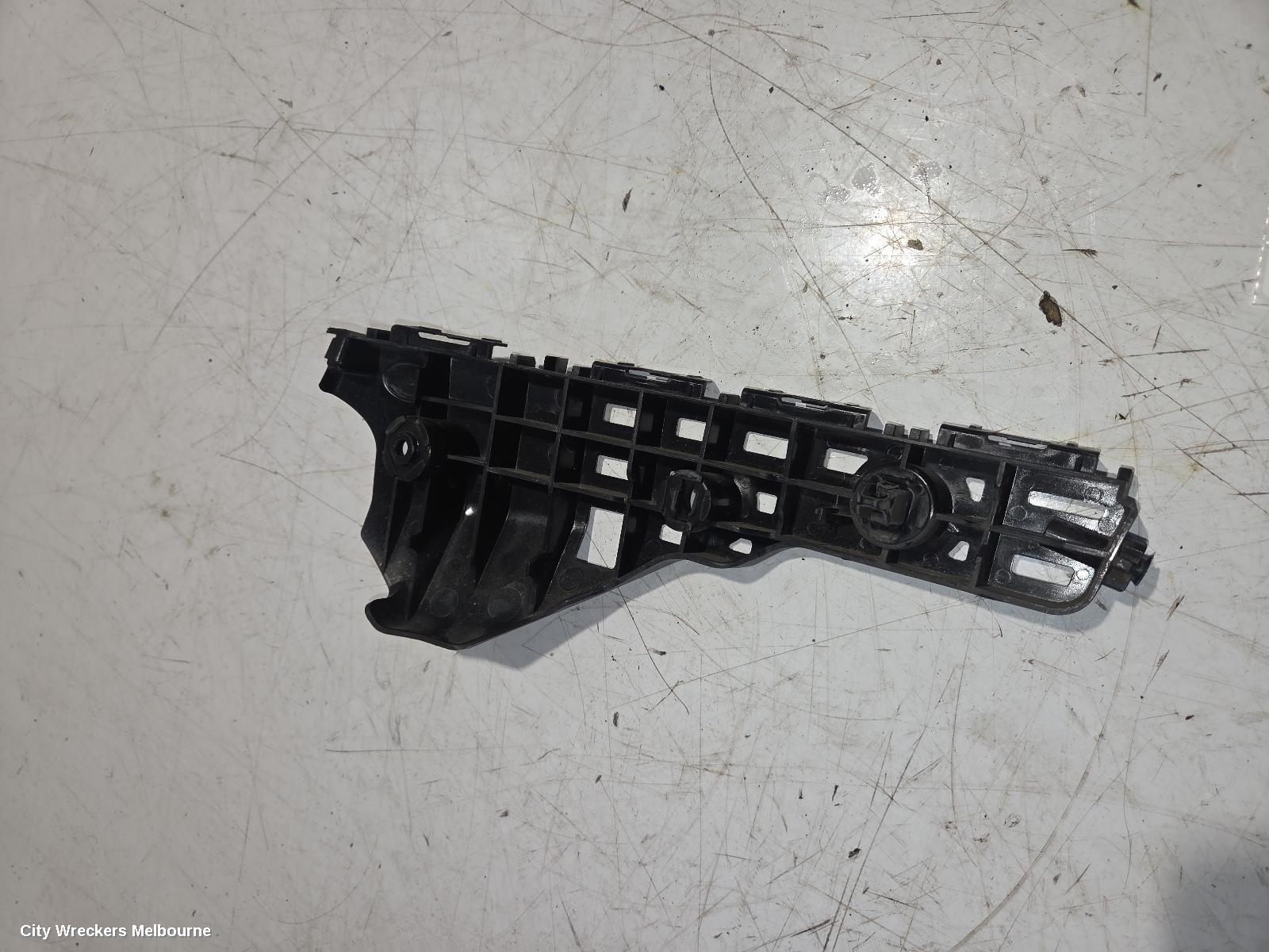 TOYOTA PRADO, 150 SERIES, 4WD 11/2009 - 11/2023, RIGHT FRONT BARSLID : 146302 - Image 2