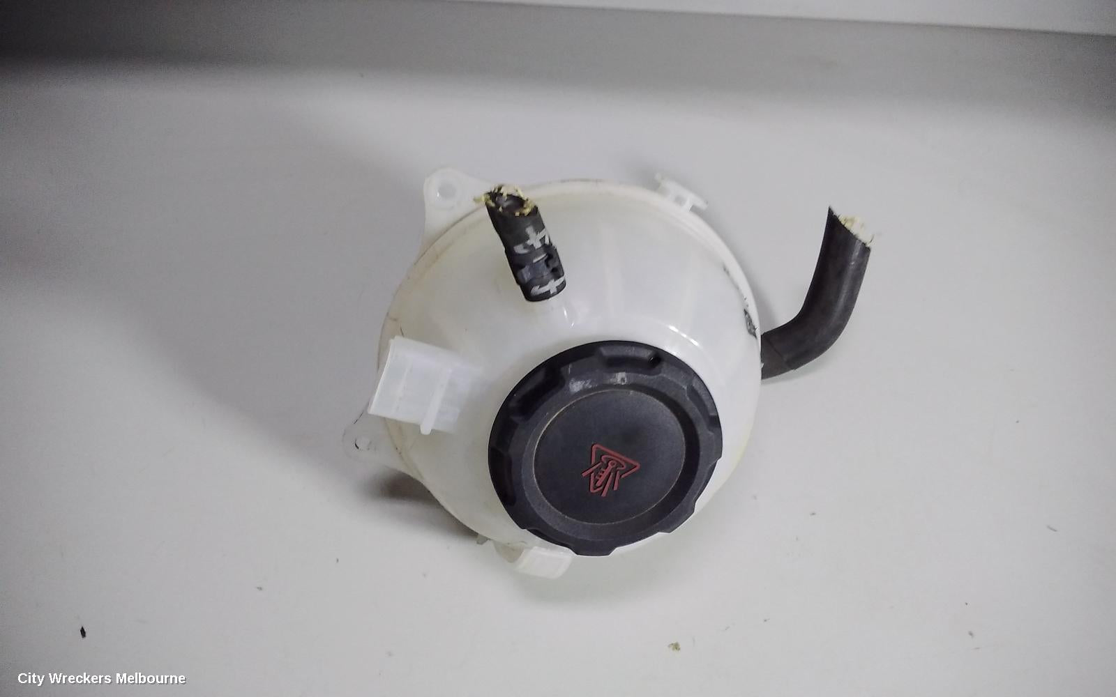 VOLKSWAGEN POLO OVERFLOW BOTTLE, 6R, 05/2010 - 09/2017 - Image 1