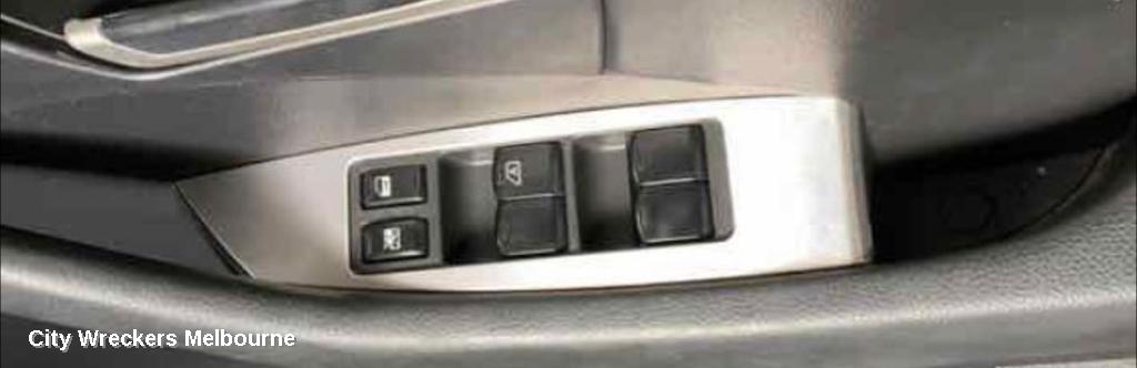 NISSAN MURANO PWR DR WIND SWITCH, RH FRONT (MASTER SWITCH), Z50, 05/2002 - 12/2008 - Image 1