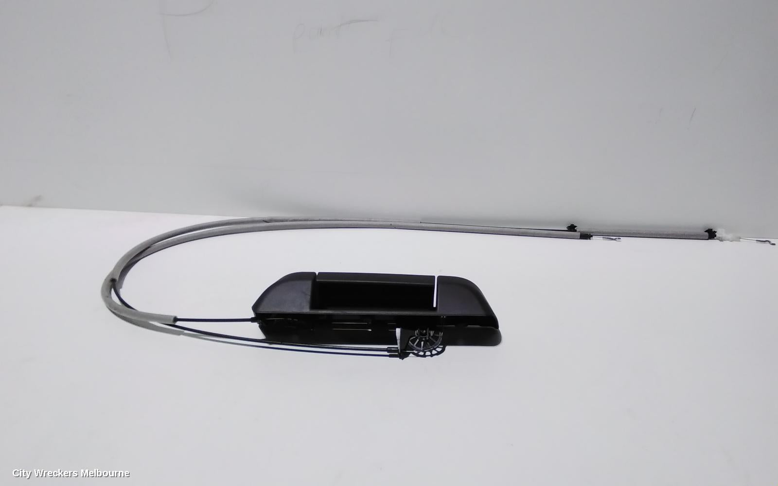VOLKSWAGEN CRAFTER DOOR HANDLE, SY1, INNER, LH FRONT, 08/2017 ONWARDS - Image 1