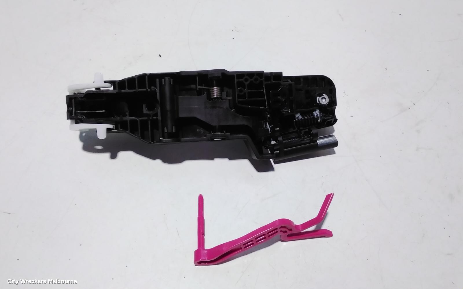 TOYOTA CAMRY DOOR HANDLE, LH REAR, OUTER, XV70, 09/2017 ONWARDS - Image 3