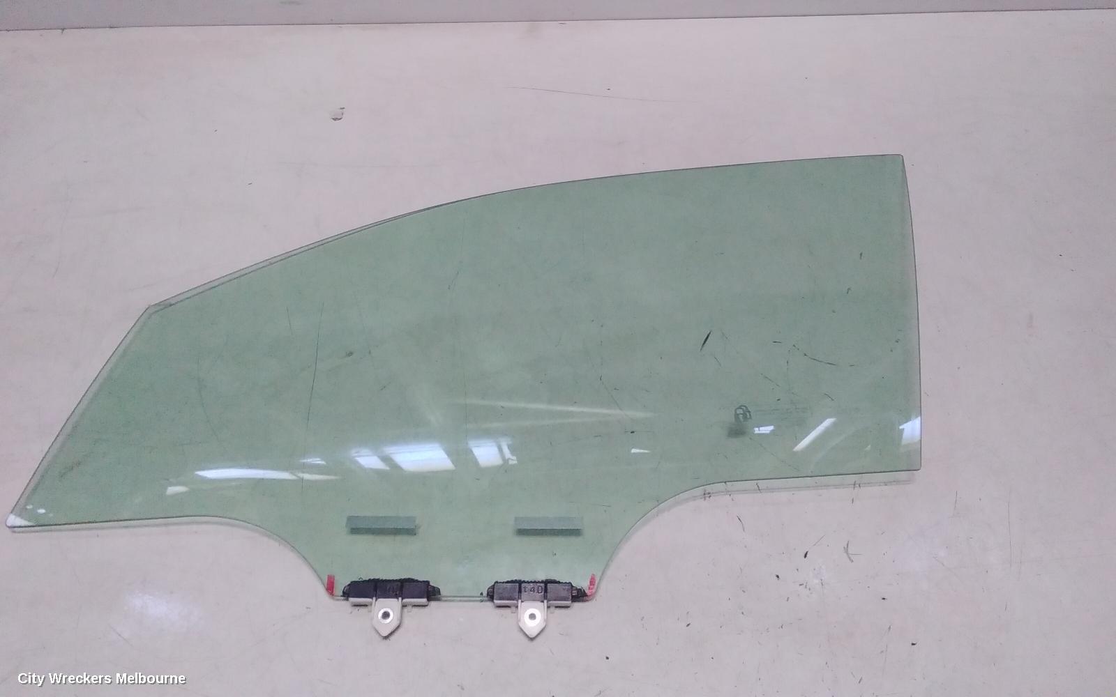 LEXUS UX LEFT FRONT DOOR WINDOW, X10, 10/2018 ONWARDS - Image 3