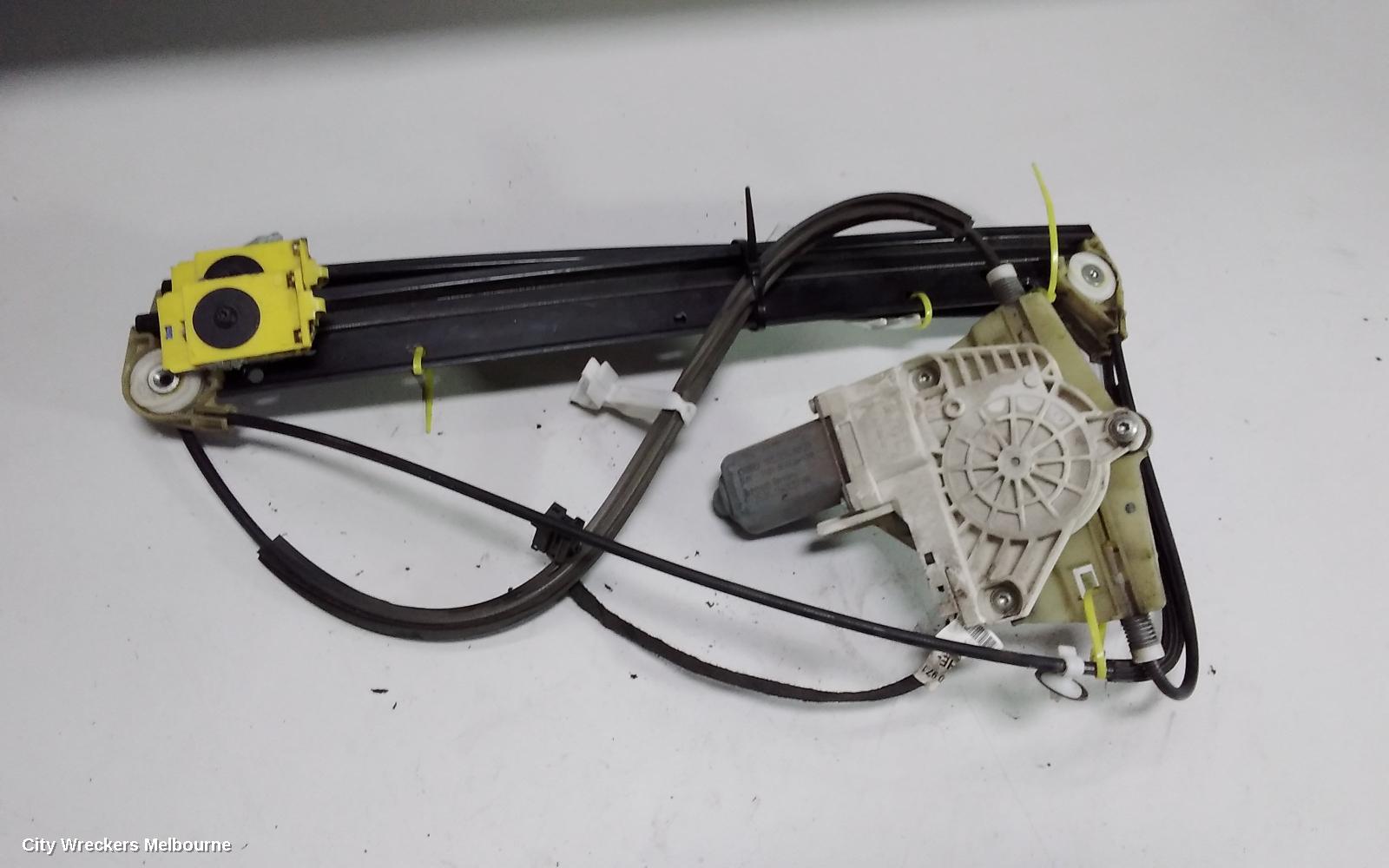 AUDI A6 LEFT FRONT WINDOW REG/MOTOR, C6, VIN WAUZZZ4F... - Image 2