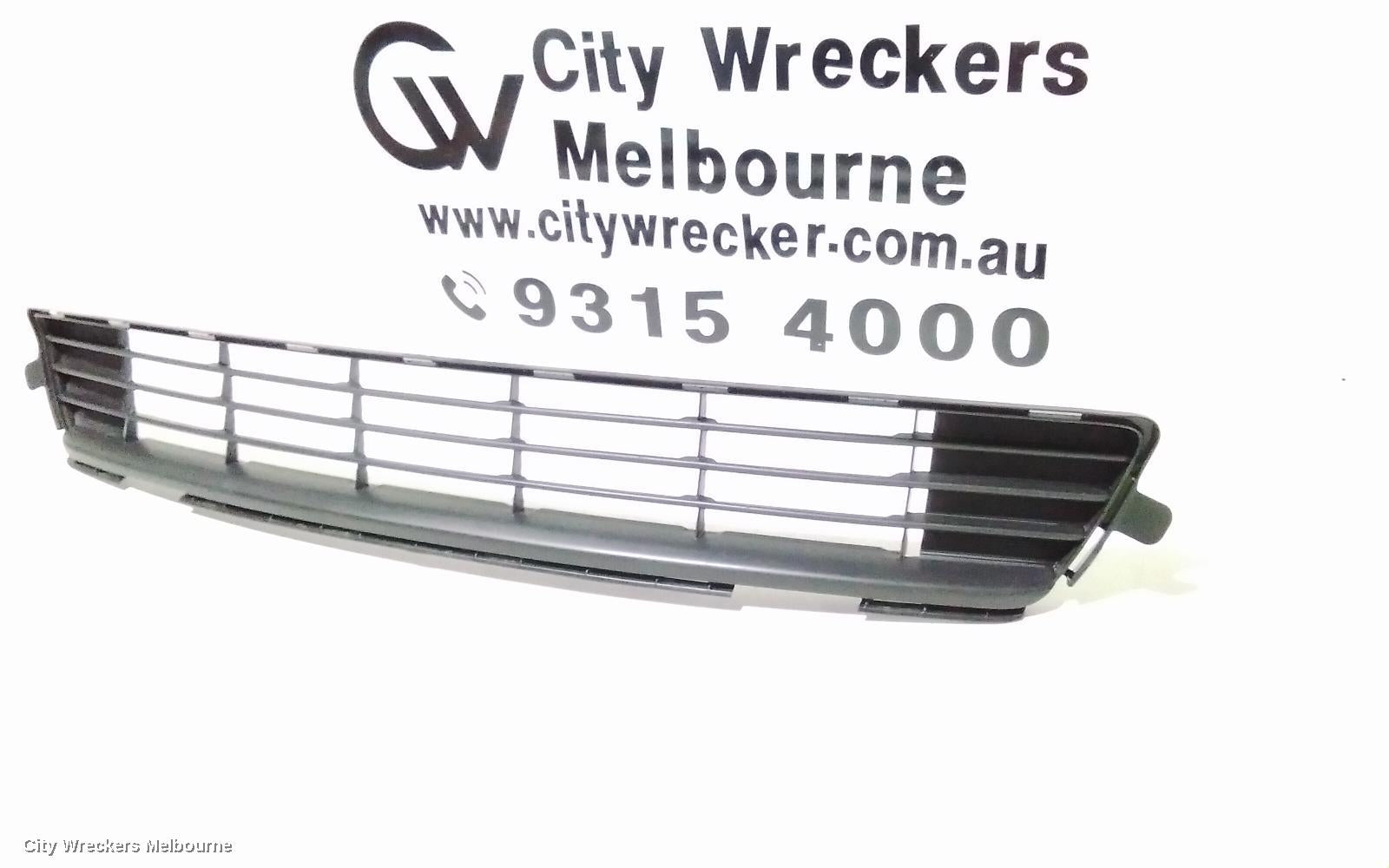 TOYOTA COROLLA GRILLE, BUMPER GRILLE (CENTRE), ZRE152/20153R, SEDAN, 03/2010 - 12/2013 - Image 2