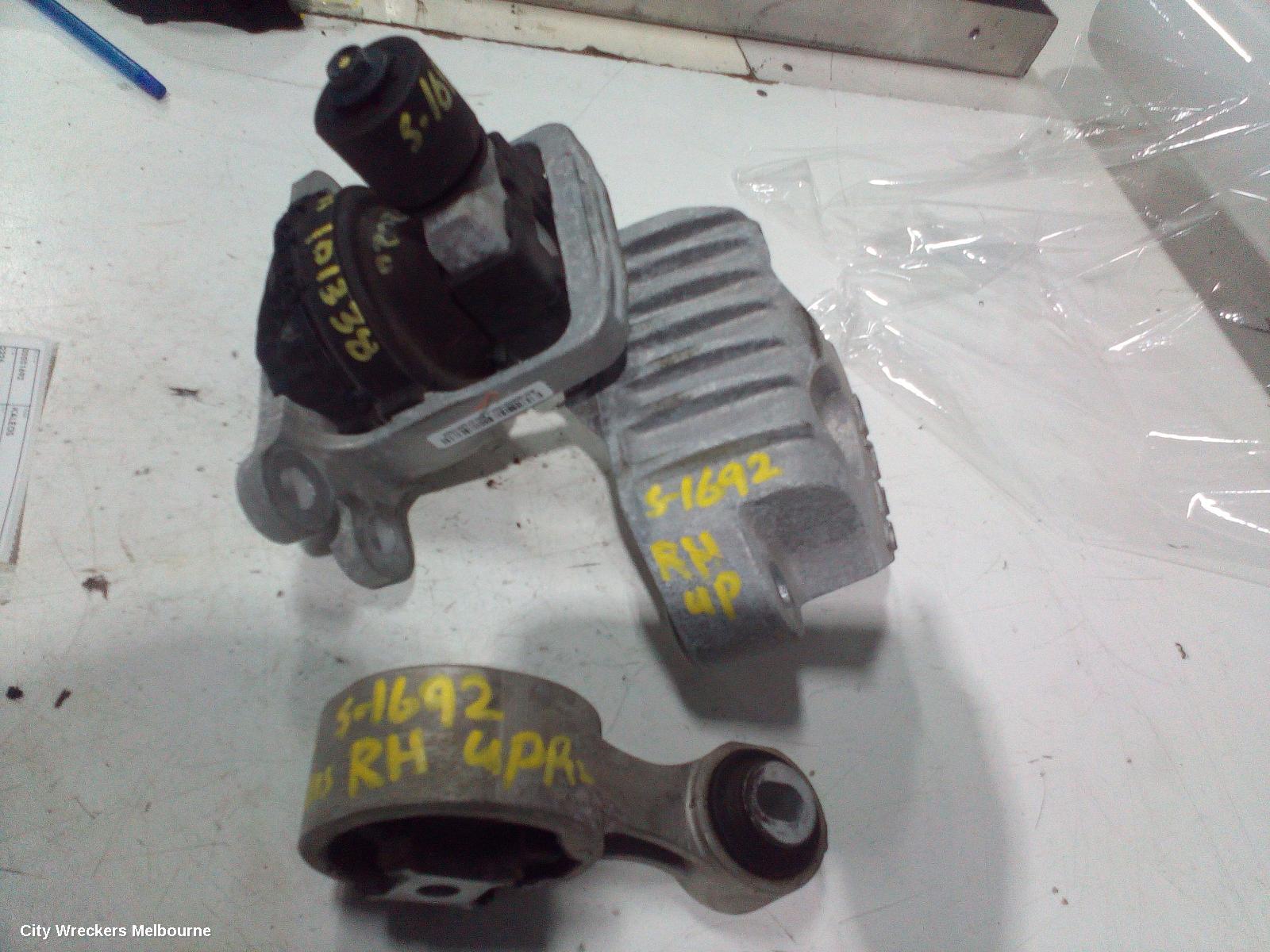 RENAULT KALEOS MOUNT, XZG, 05/2016 ONWARDS - Image 2