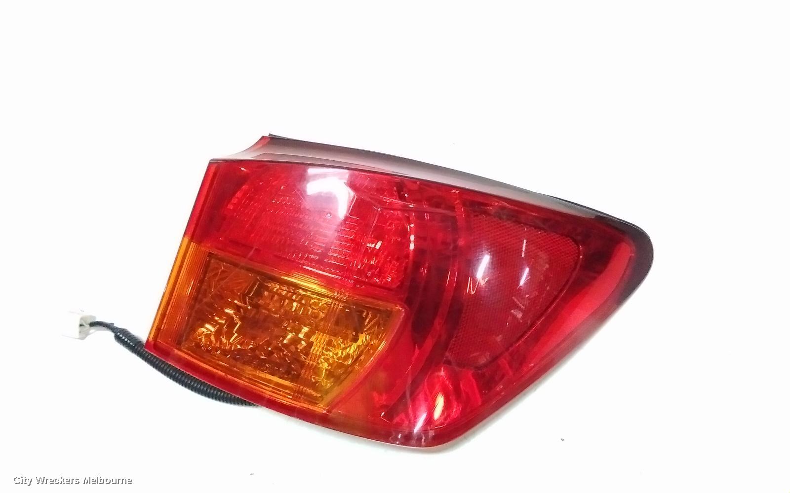LEXUS IS250/IS250C RIGHT TAILLIGHT, IS250, GSE20R, SEDAN, VERTICAL TYPE, 11/2005 - 09/2008 - Image 2