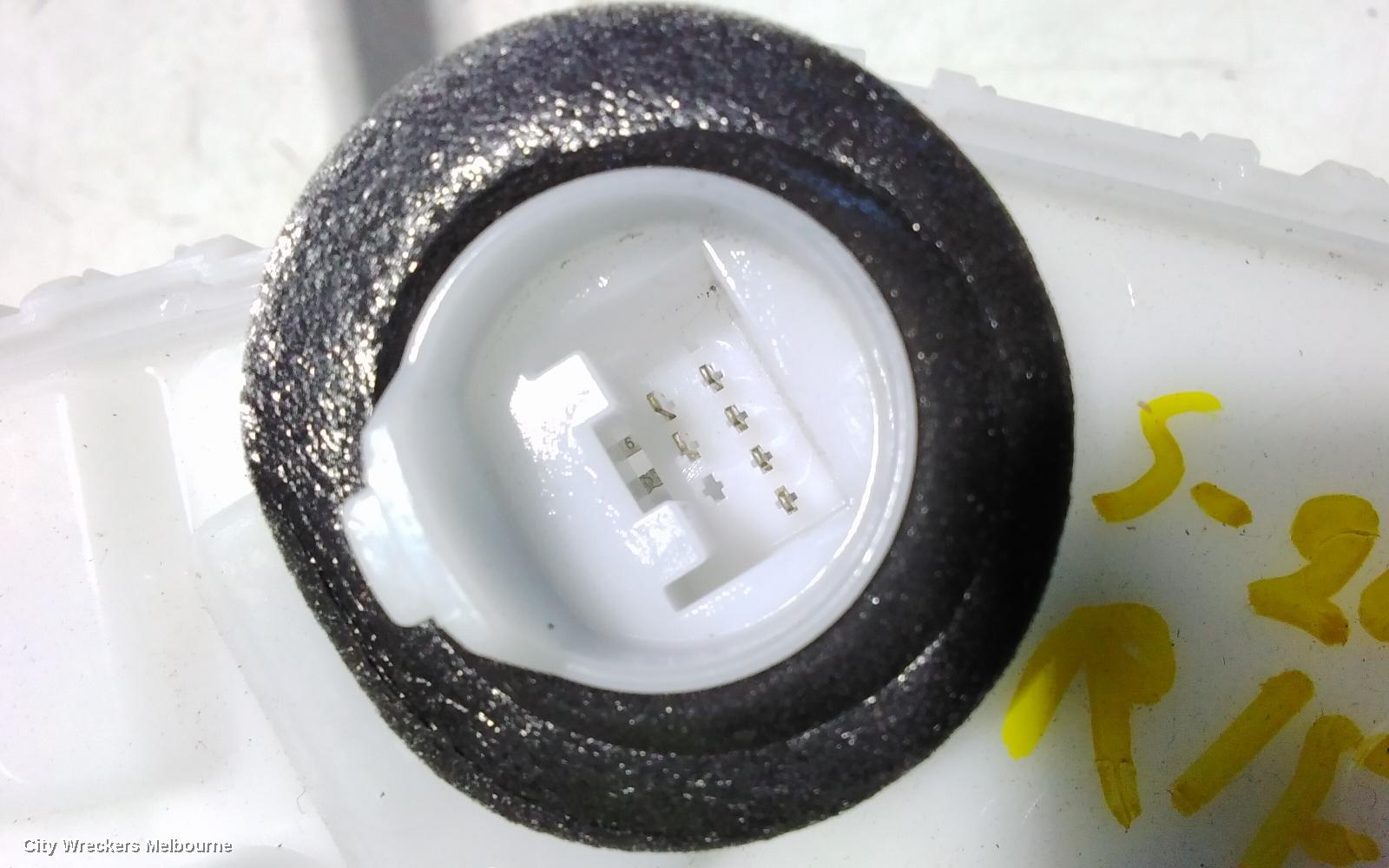 MAZDA 3 DOOR/BOOT/GATE LOCK, RIGHT FRONT DOOR LOCK, BP, SEDAN/HATCH, 03/2019 ONWARDS - Image 3