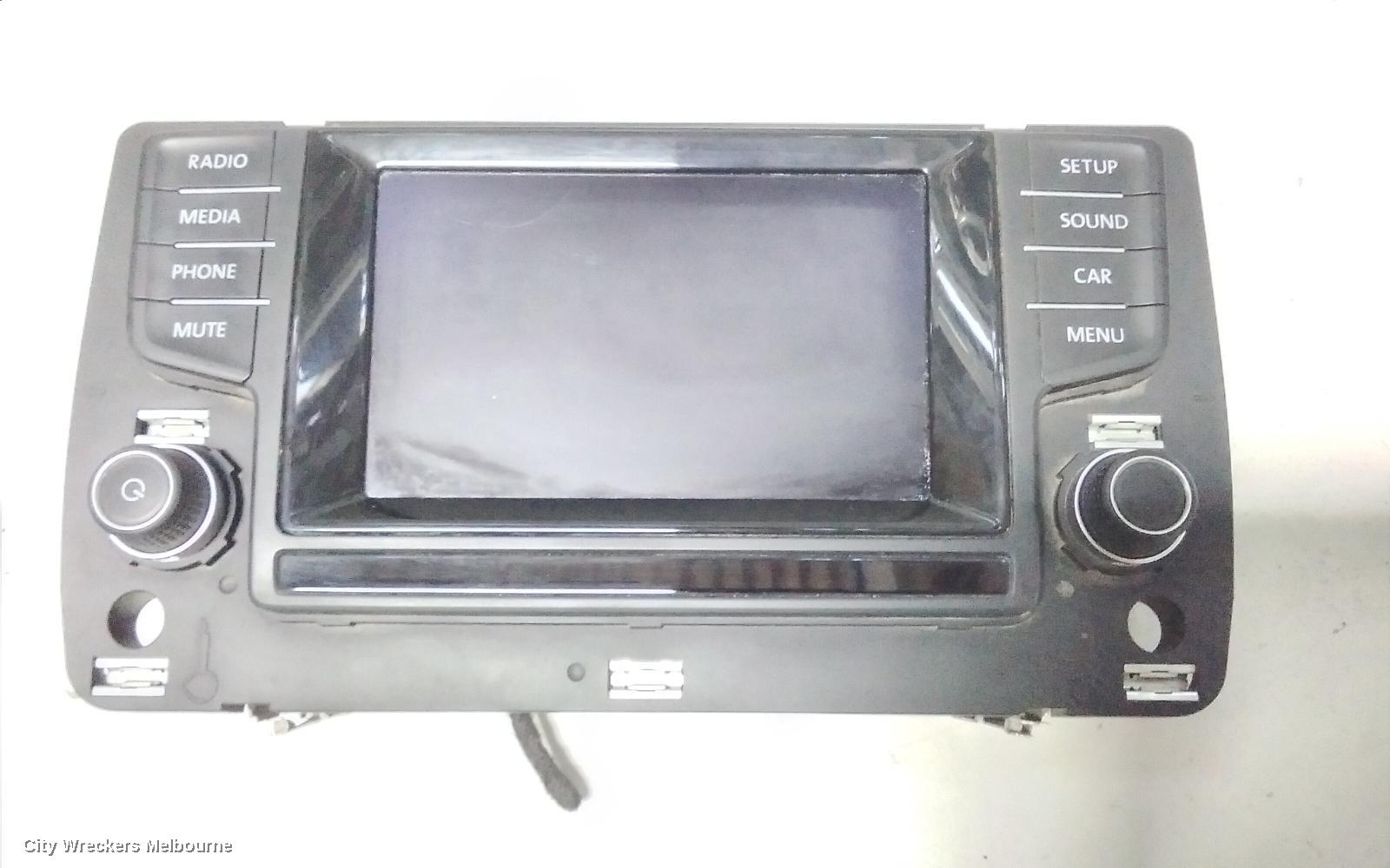 VOLKSWAGEN GOLF RADIO/CD/DVD/SAT/TV, DISPLAY SCREEN, 5.8IN, NON SAT NAV TYPE, GEN 7, 03/2013 - 03/2017 - Image 2