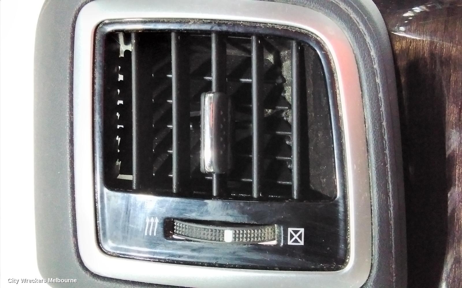 HONDA ODYSSEY, RC1, 02/2014 - 03/2022, RH AIR VENT: 86204 - Image 2