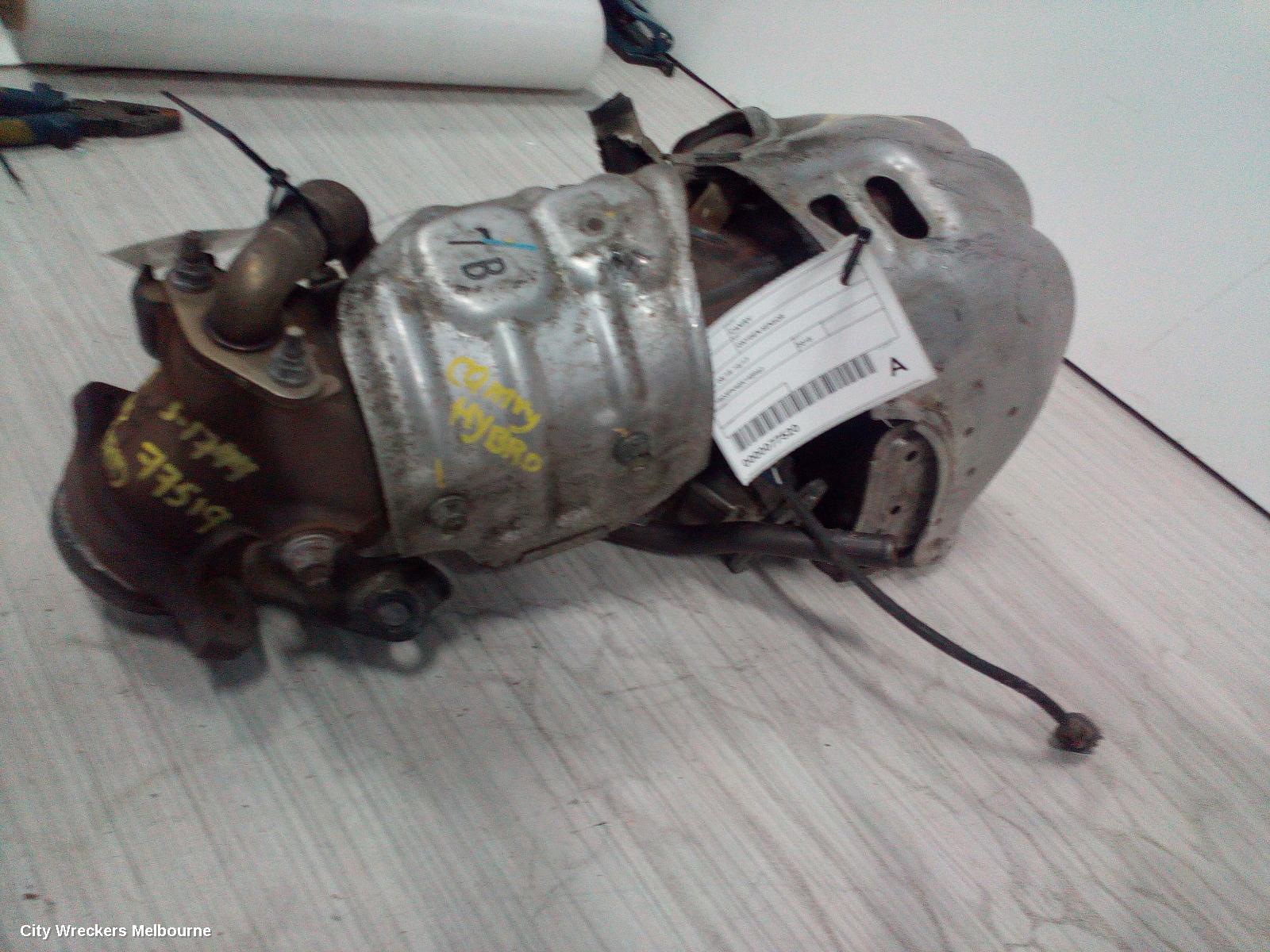 TOYOTA CAMRY CATALYTIC CONVERTER, MANIFOLD-CAT TYPE, 2.5, PETROL, HYBRID, AVV50, 03/2012 - 10/2017 - Image 2