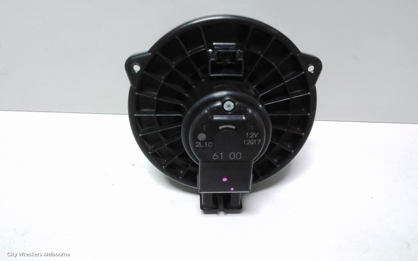 HOLDEN COMMODORE HEATER FAN MOTOR, VF, 05/2013 - 12/2017 - Image 2