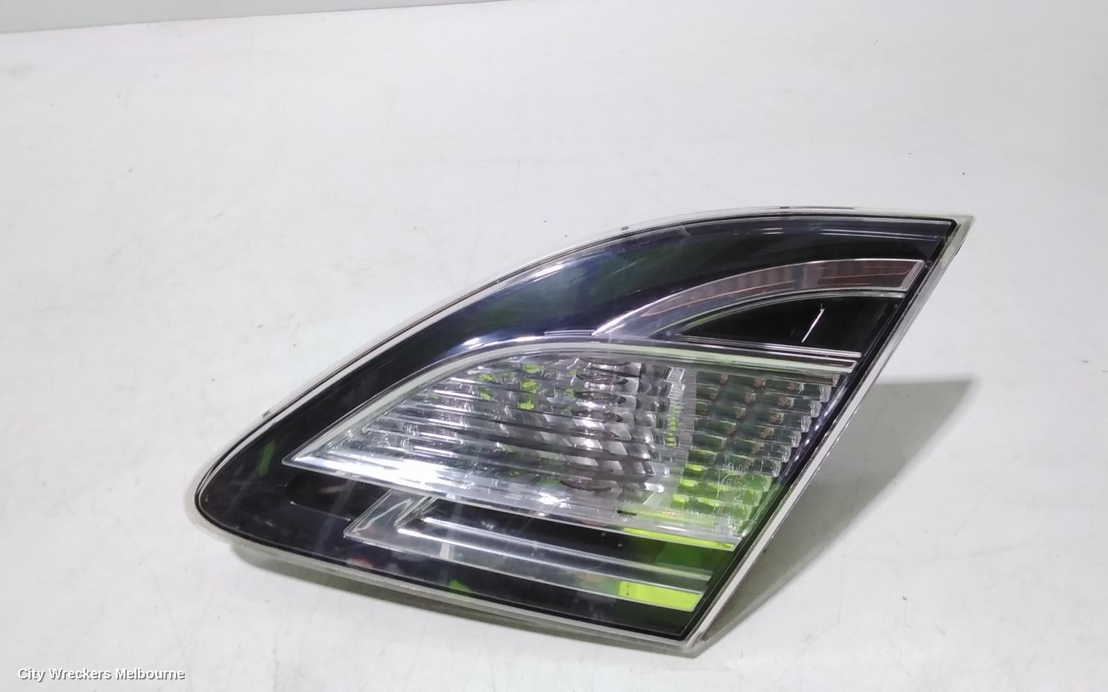 MAZDA 6 REAR GARNISH, BOOTLID LAMP (RH SIDE), GH, 03/2010 - 11/2012 - Image 3