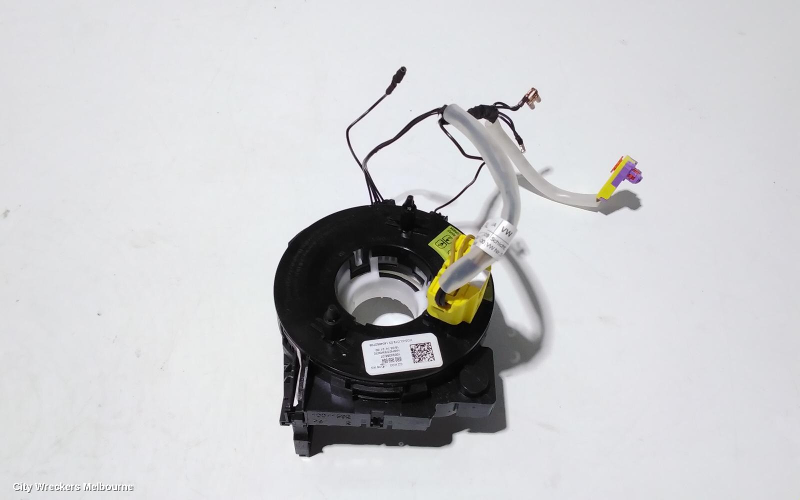 VOLKSWAGEN POLO AIRBAG MODULE/SENSOR, CLOCKSPRING, 6R, 05/2010 - 05/2014 - Image 1