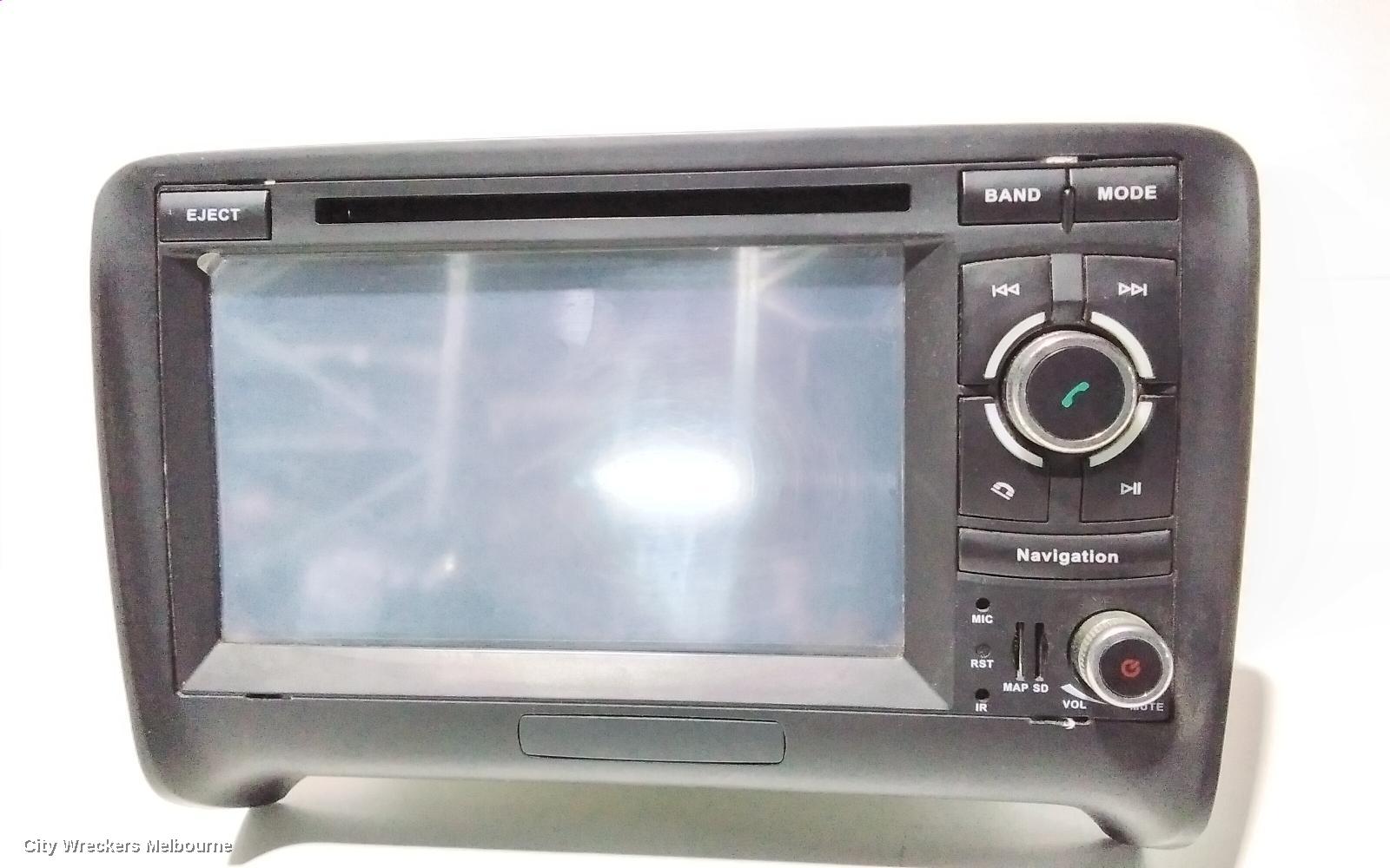 AUDI TT RADIO/CD/DVD/SAT/TV, RADIO/STEREO, 8J, 09/2006 - 12/2014 - Image 1
