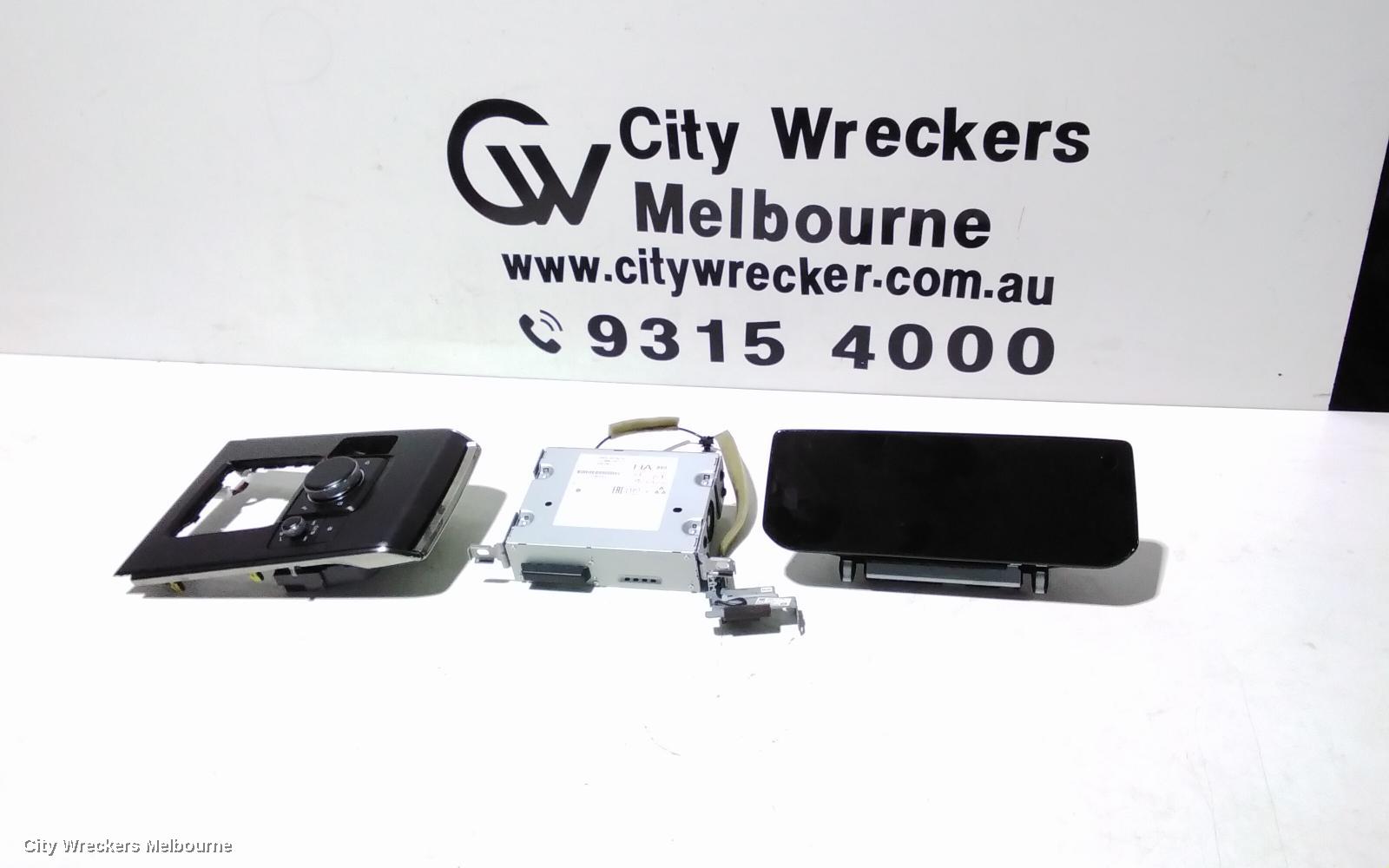 MAZDA MX30 RADIO/CD/DVD/SAT/TV, HEAD UNIT, DR, 11/2020 ONWARDS - Image 1