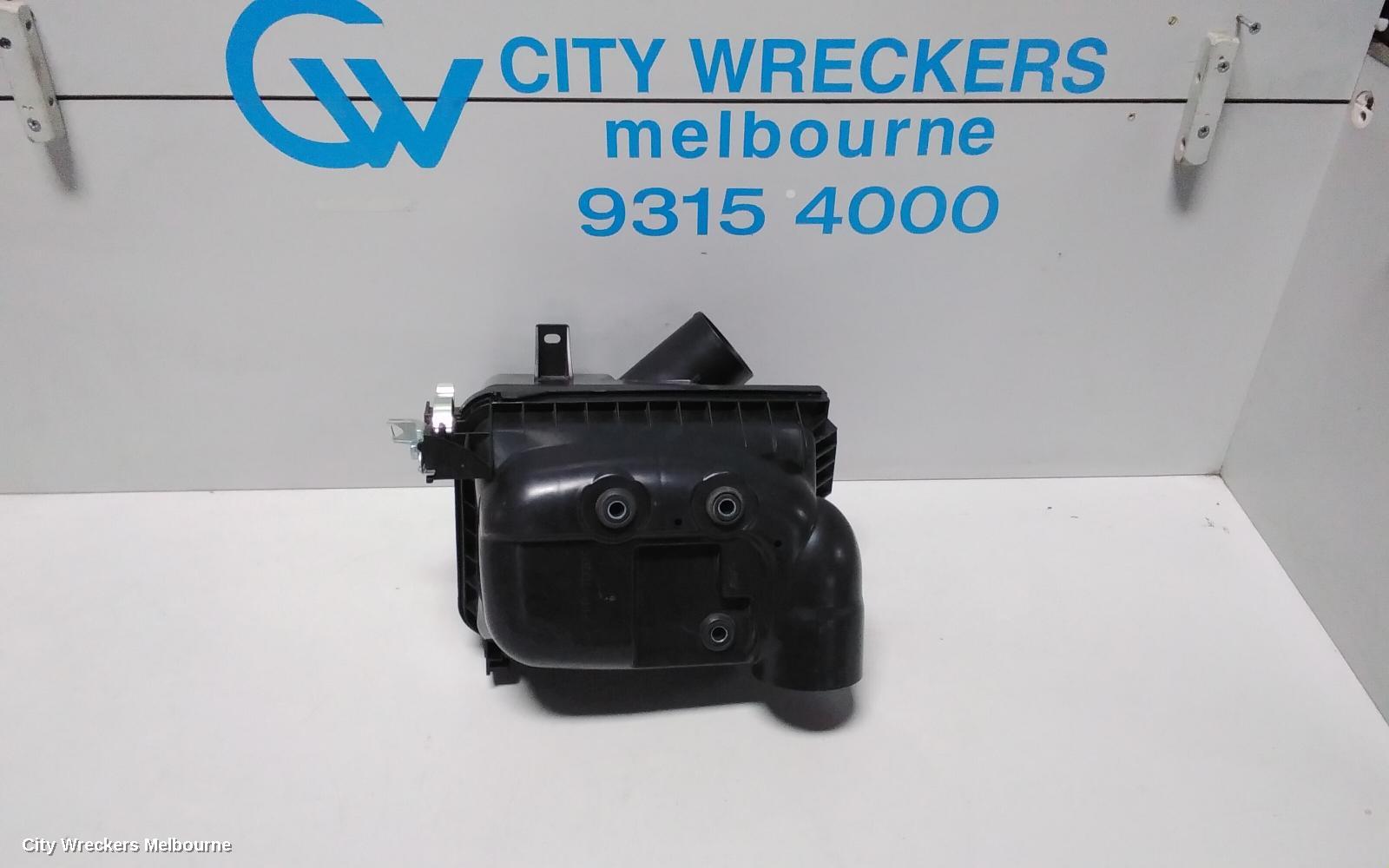 TOYOTA COROLLA AIR CLEANER/BOX, AIR CLEANER, ZRE182R, HATCH, 10/2012 - 06/2018 - Image 1