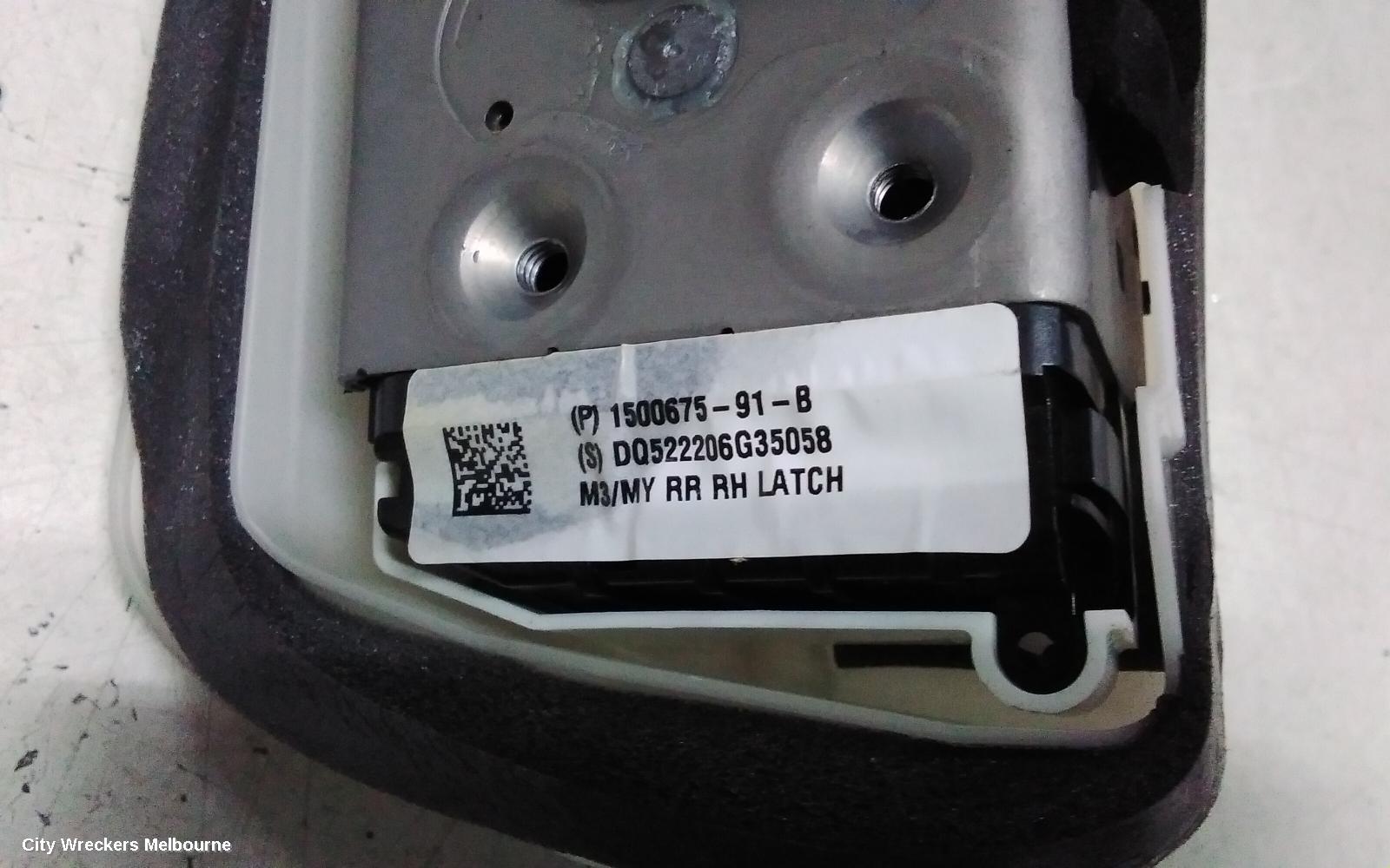 TESLA MODEL Y DOOR/BOOT/GATE LOCK, 1ST GEN, RIGHT REAR DOOR LOCK, 03/2022 - 02/2025 - Image 3
