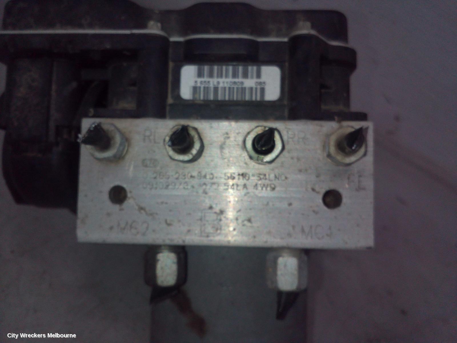 SUZUKI SX4 ABS PUMP/MODULATOR, 4WD, P/N 56110-54LN0, 02/2007 - 01/2014 - Image 2