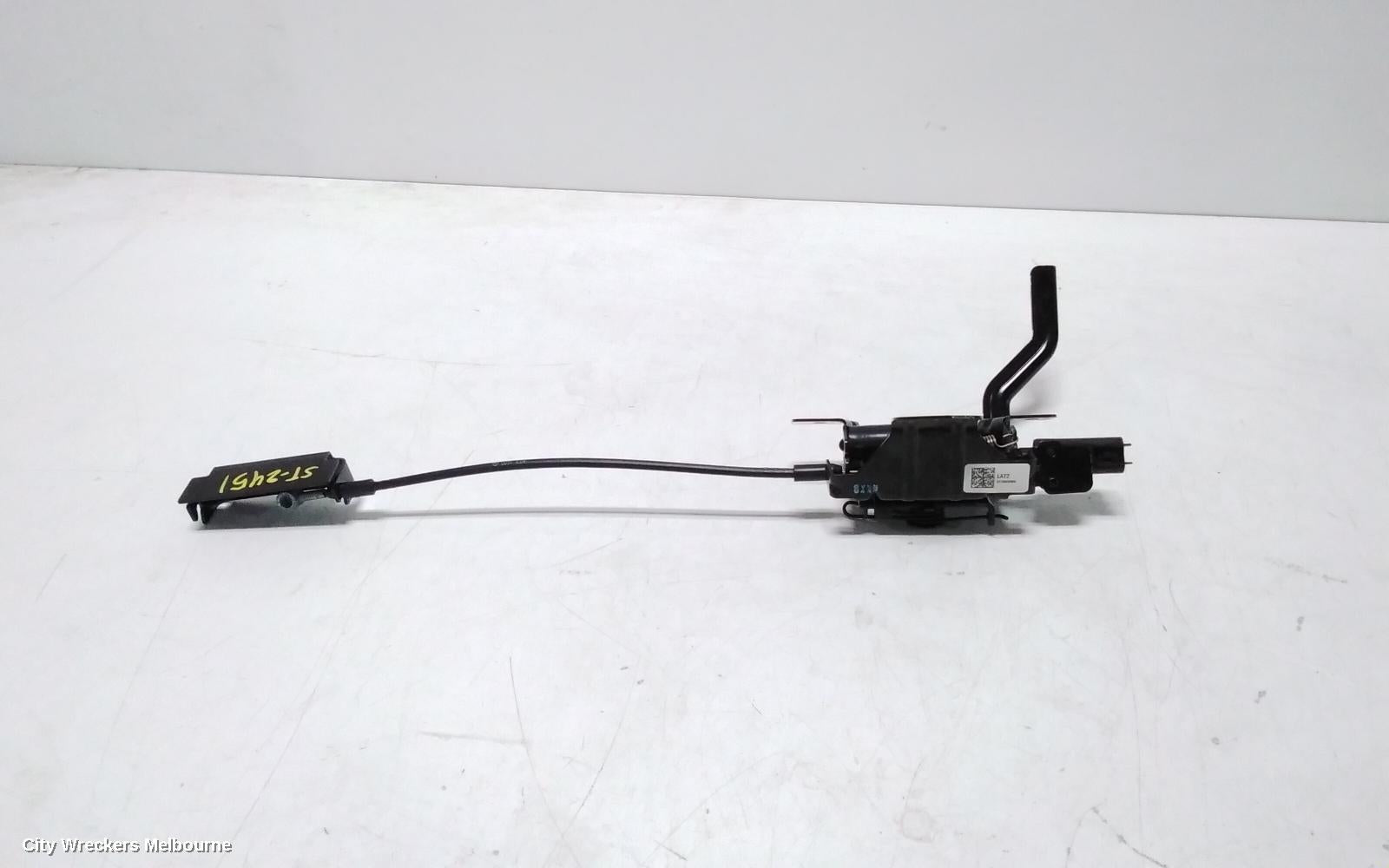 HYUNDAI STARIA BONNET LOCK/SUPPORT, US4, 04/2021 ONWARDS - Image 1