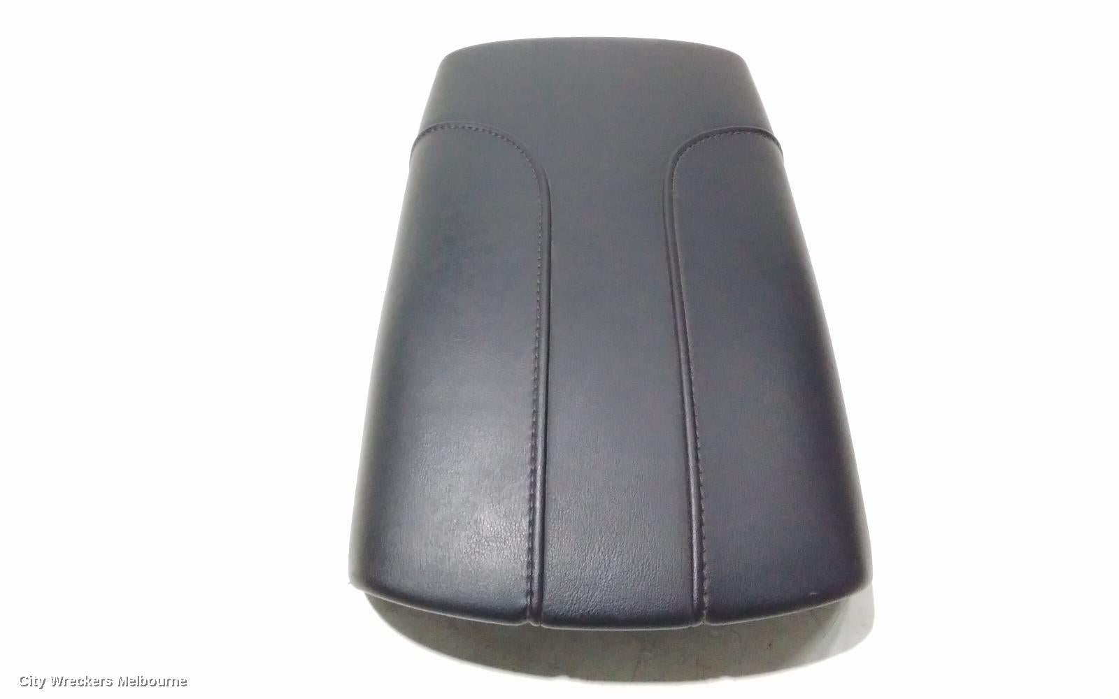 NISSAN XTRAIL CONSOLE, T32, 02/2014 ONWARDS - Image 2