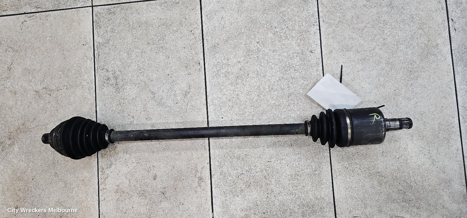 VOLKSWAGEN GOLF RIGHT DRIVESHAFT, FRONT, AUTO T/M, DIESEL, 1.9/2.0, GEN 5, 07/2004 - 02/2009 - Image 1