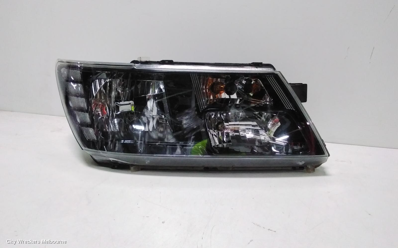 FIAT FREEMONT RIGHT HEADLAMP, JC, BLACK INSERT, 04/2013 - 01/2017 - Image 2