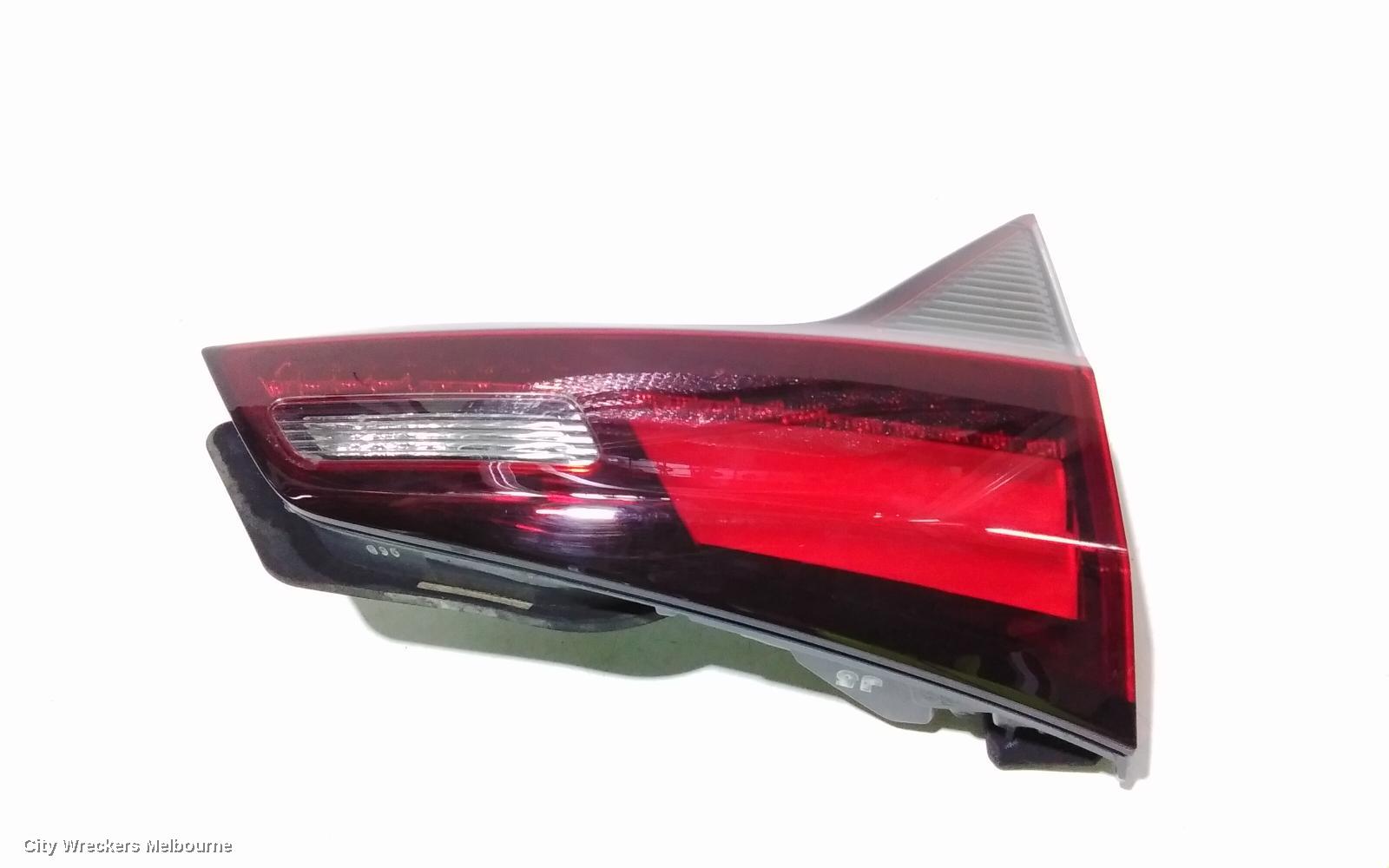 HONDA HRV REAR GARNISH, TAILGATE LAMP (LH SIDE), RU5, VTI-S/VTI-LX/RS, LED, OPTICAL GUIDE TYPE, 07/2018 - 10/2021 - Image 3