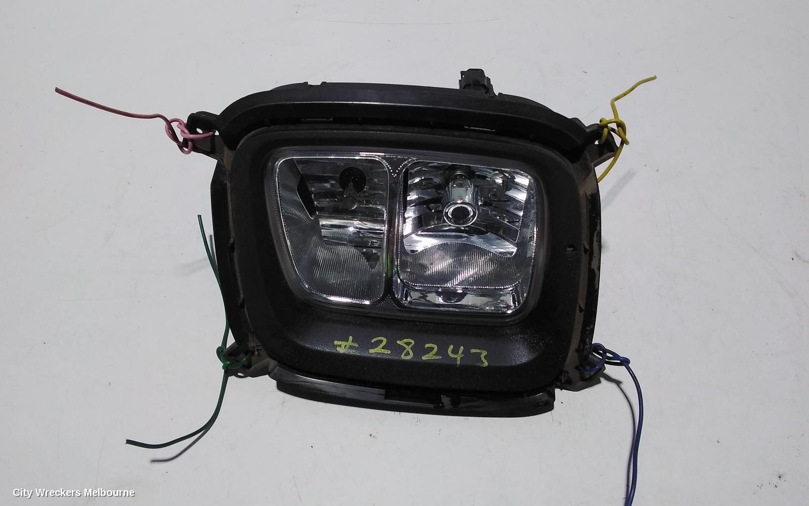 KIA SORENTO LEFT INDICATOR/FOG/SIDE, BUMPER FOGLAMP, XM, 10/2012 - 12/2014 - Image 2