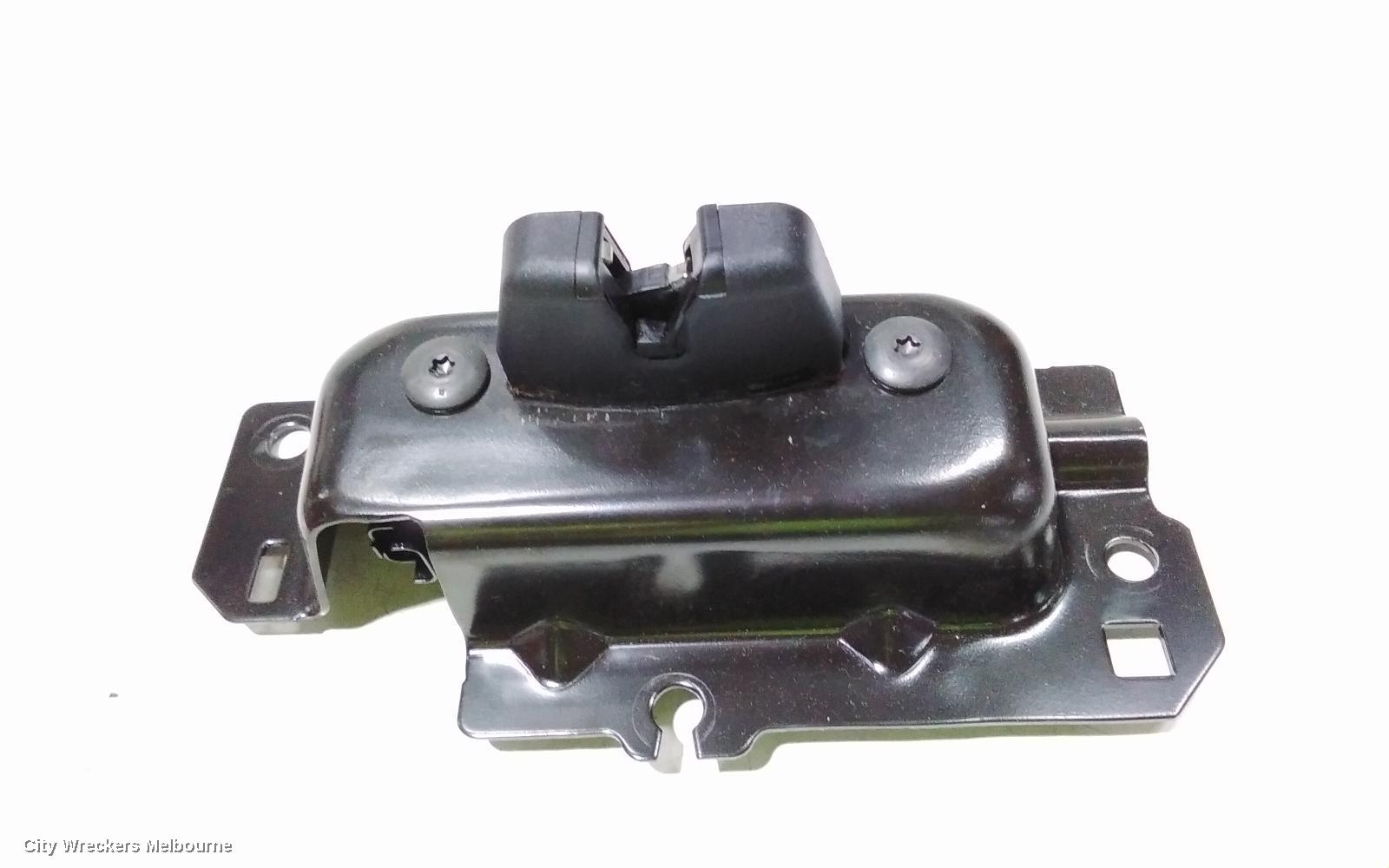 PEUGEOT 508 DOOR/BOOT/GATE LOCK, TAILGATE LOCK, NON POWER LIFTGATE TYPE, 05/2011 - 12/2017 - Image 3