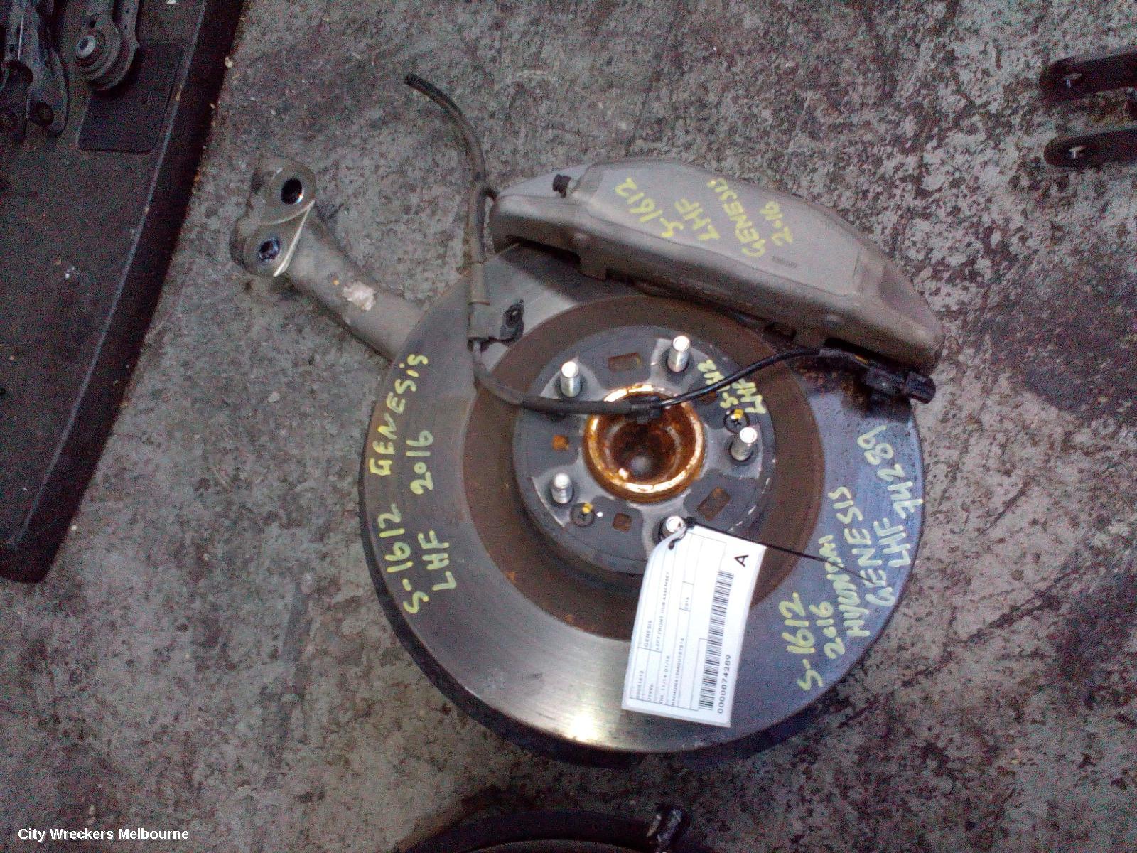 HYUNDAI GENESIS LEFT FRONT HUB ASSEMBLY, DH, 11/2014 - 01/2018 - Image 2
