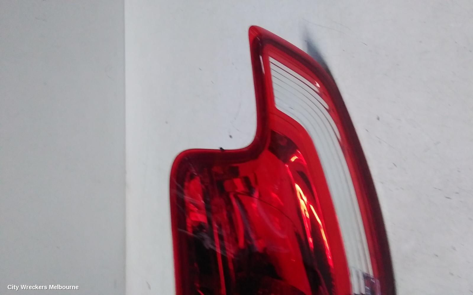 LDV G10 RIGHT TAILLIGHT, SV7C, IN BODY, W/ HALOGEN TYPE, TAILGATE, VAN, 04/2015 ONWARDS - Image 3