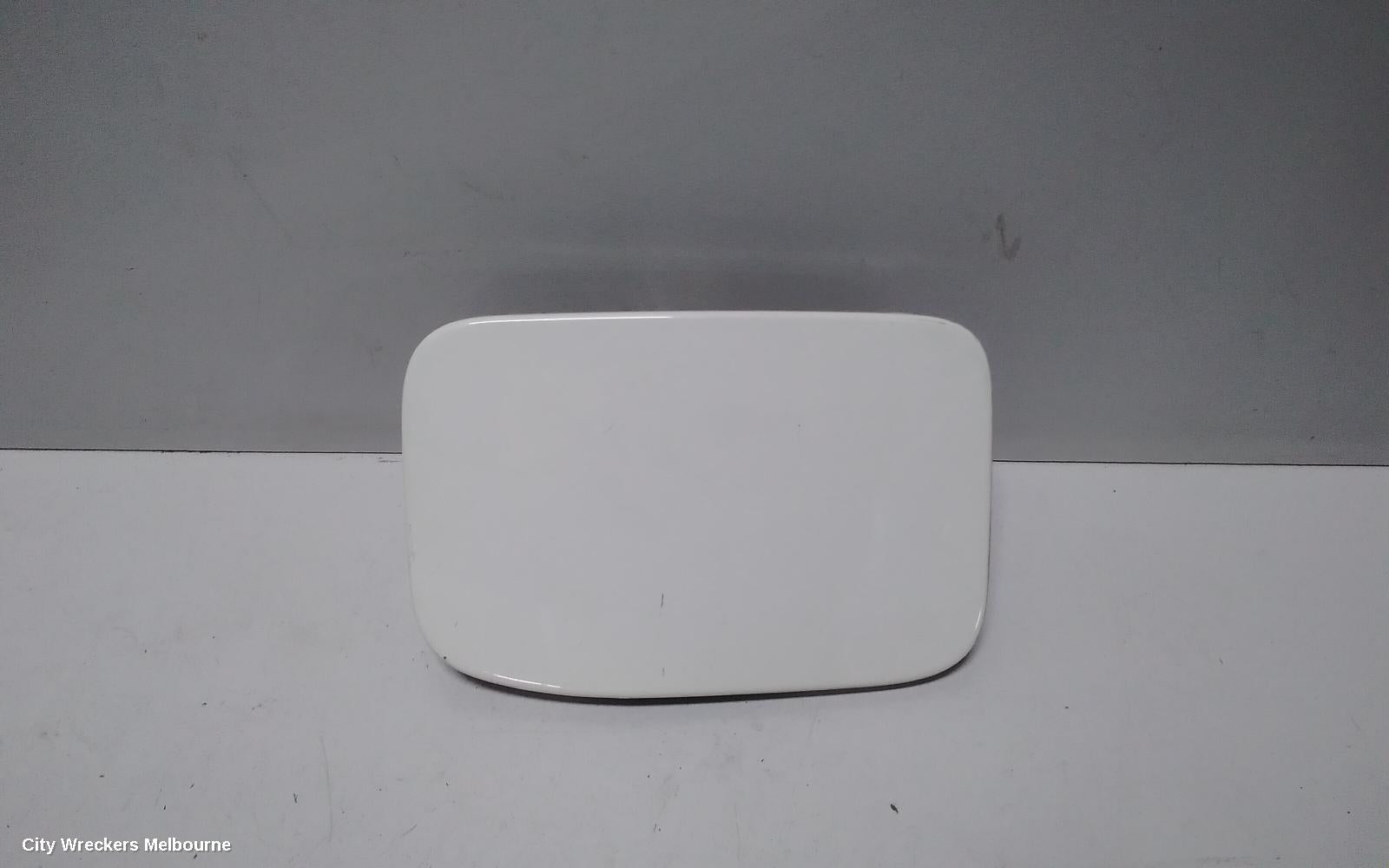 TOYOTA HIACE FUEL DOOR / FILLER, FUEL DOOR, TRH/KDH, 03/2005 - 04/2019 - Image 2