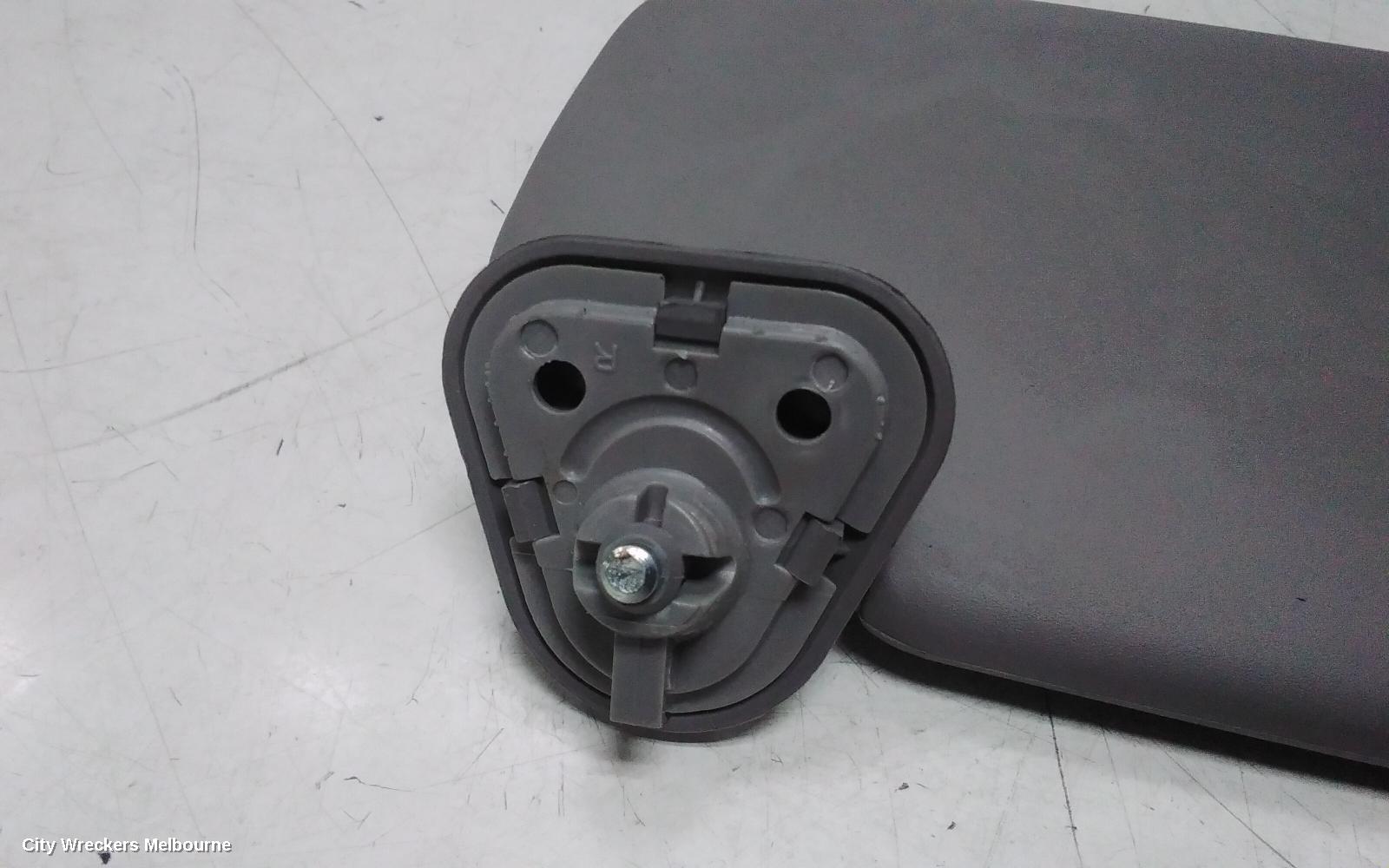 LDV G10 SUNVISOR, SV7C, RH SIDE, NON MIRROR TYPE, VAN, 04/2015 ONWARDS - Image 3